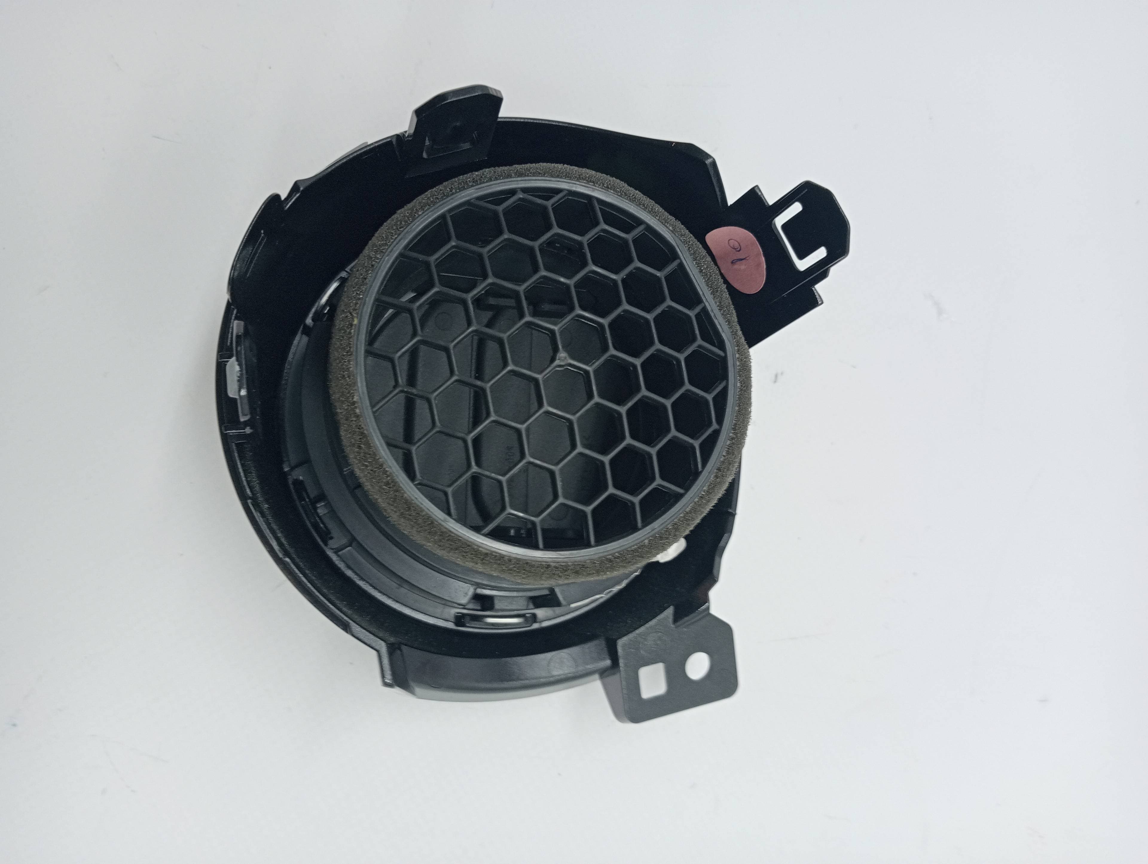 Recambio NISSAN MICRA K14 ref. 687605FA0A 3