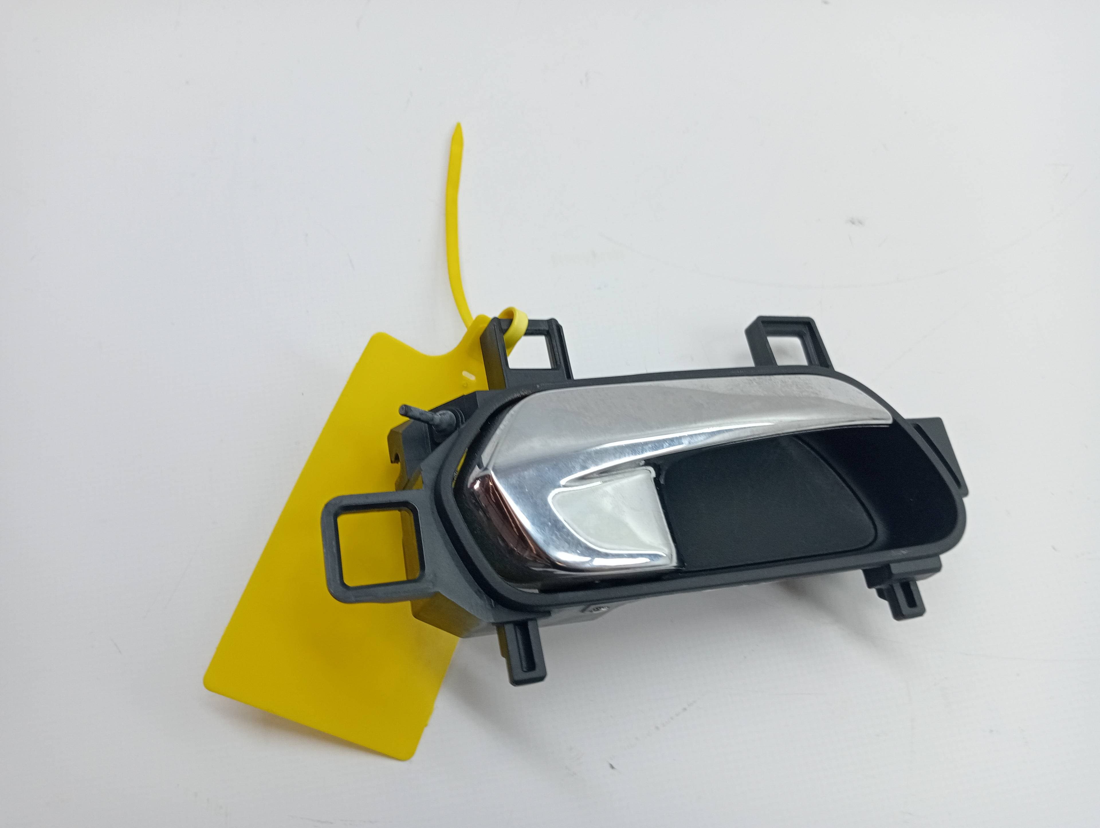 Maneta interior delantera derecha NISSAN MICRA K14