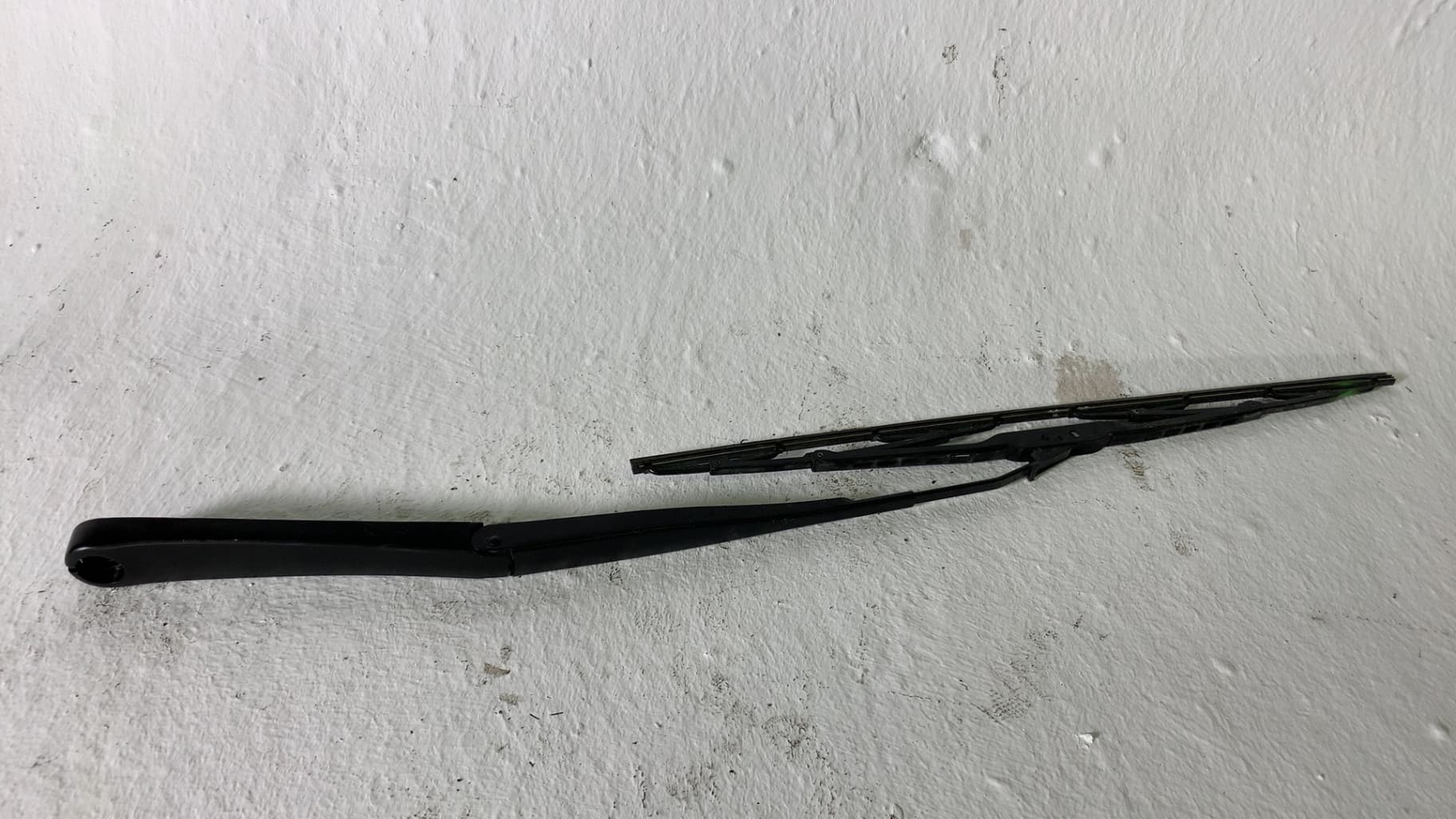 Brazo limpia delantero derecho SAAB 9-3 BERLINA