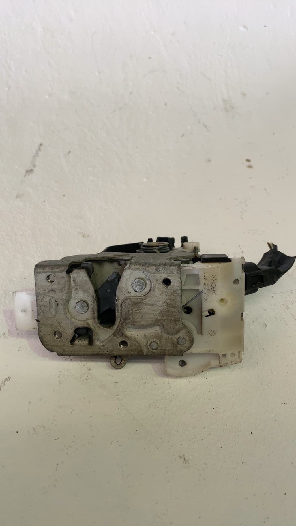 Cerradura puerta delantera izquierda FORD MONDEO III TURNIER (BWY) 3