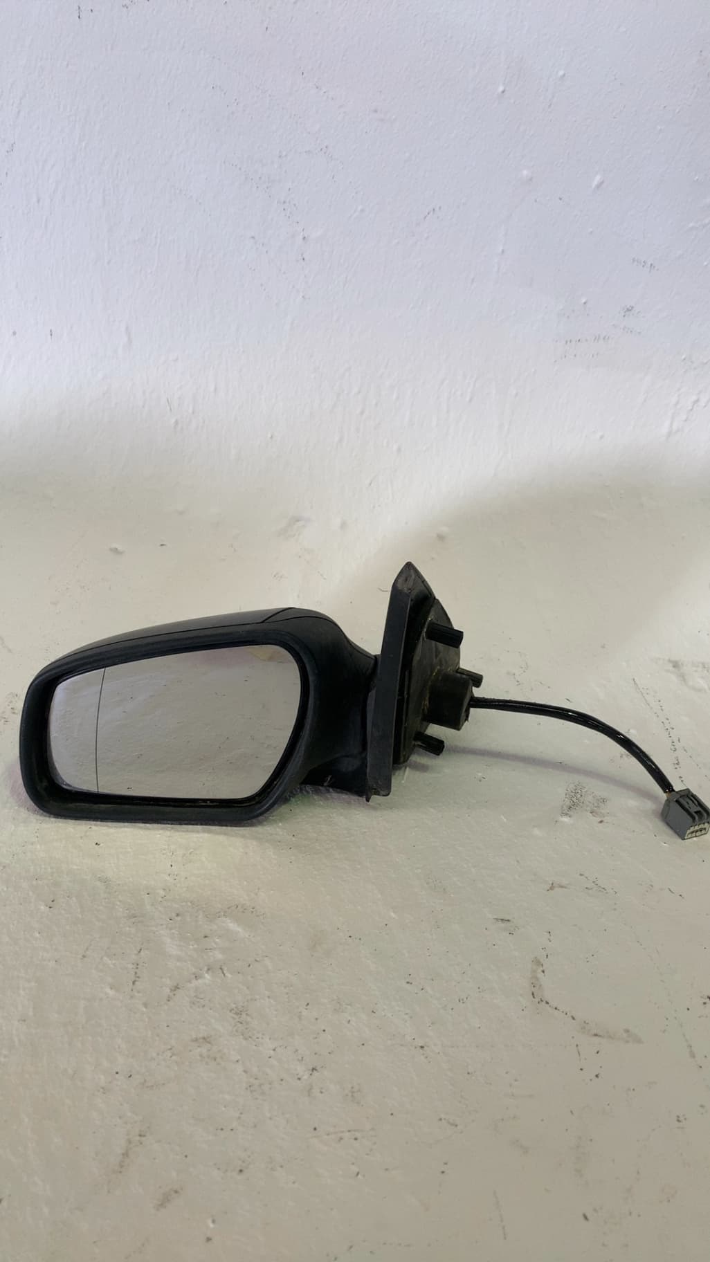 Retrovisor izquierdo FORD MONDEO III TURNIER (BWY)