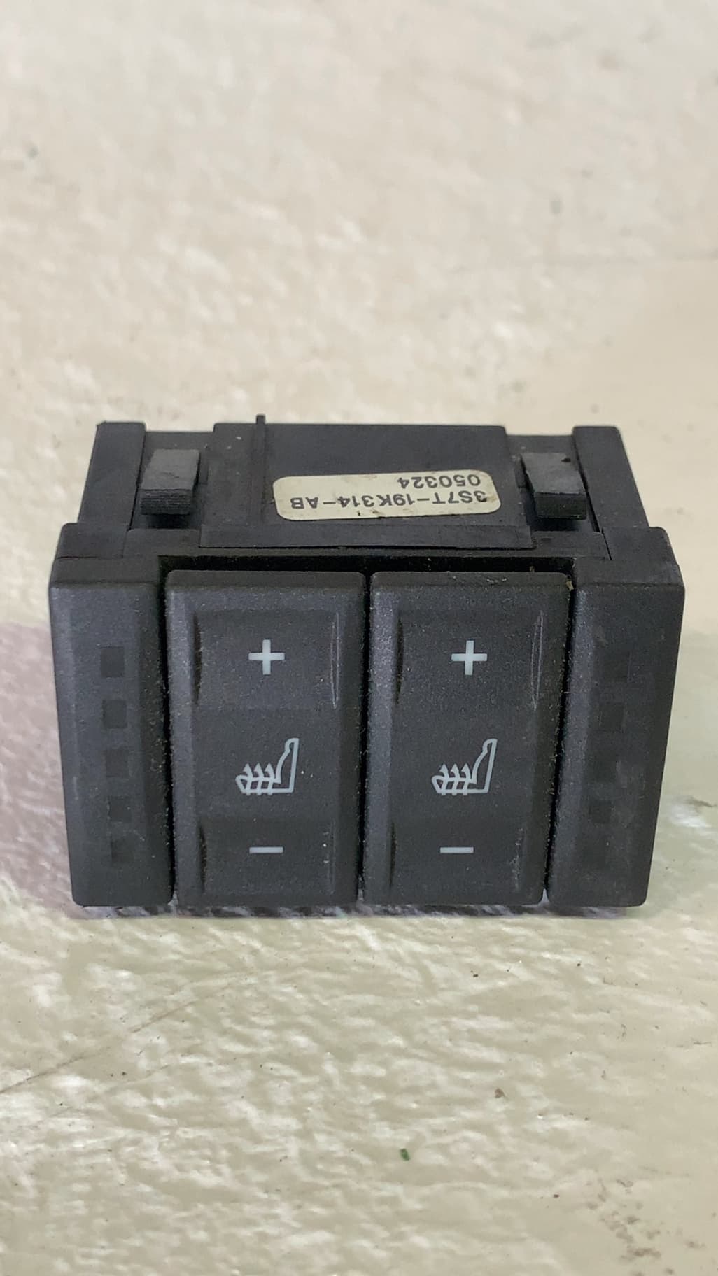 Interruptor FORD MONDEO III TURNIER (BWY)