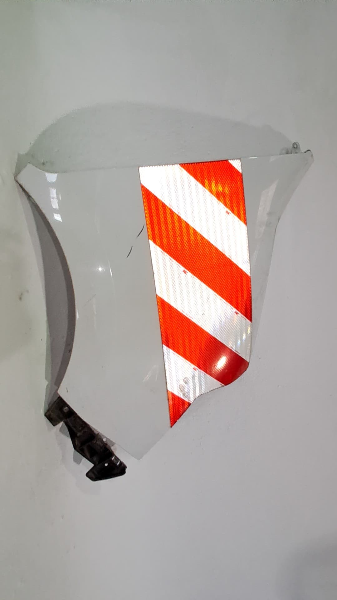 Aleta delantera derecha NISSAN NV400 FURGONETA (X62, X62B)