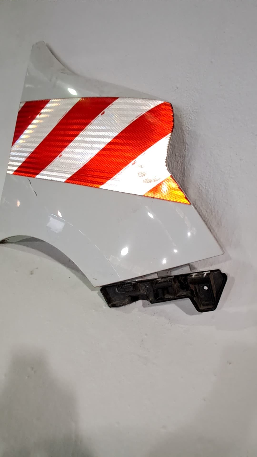 Aleta delantera derecha NISSAN NV400 FURGONETA (X62, X62B) 3