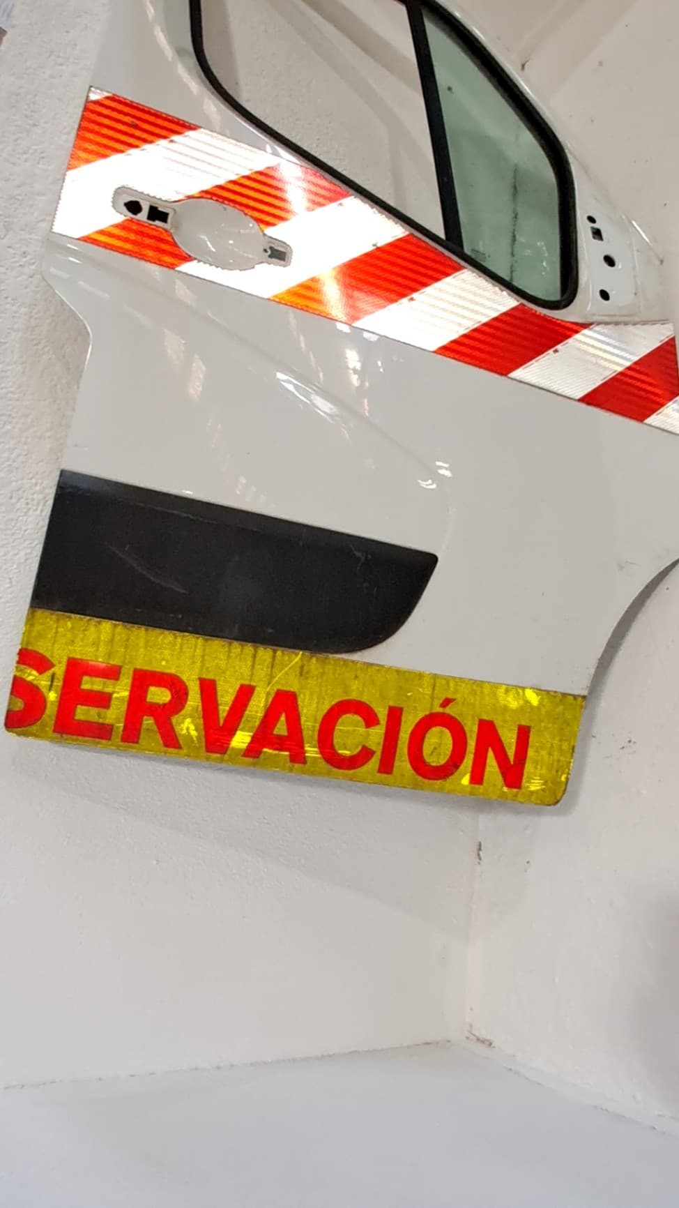 Puerta delantera derecha NISSAN NV400 FURGONETA (X62, X62B) 4