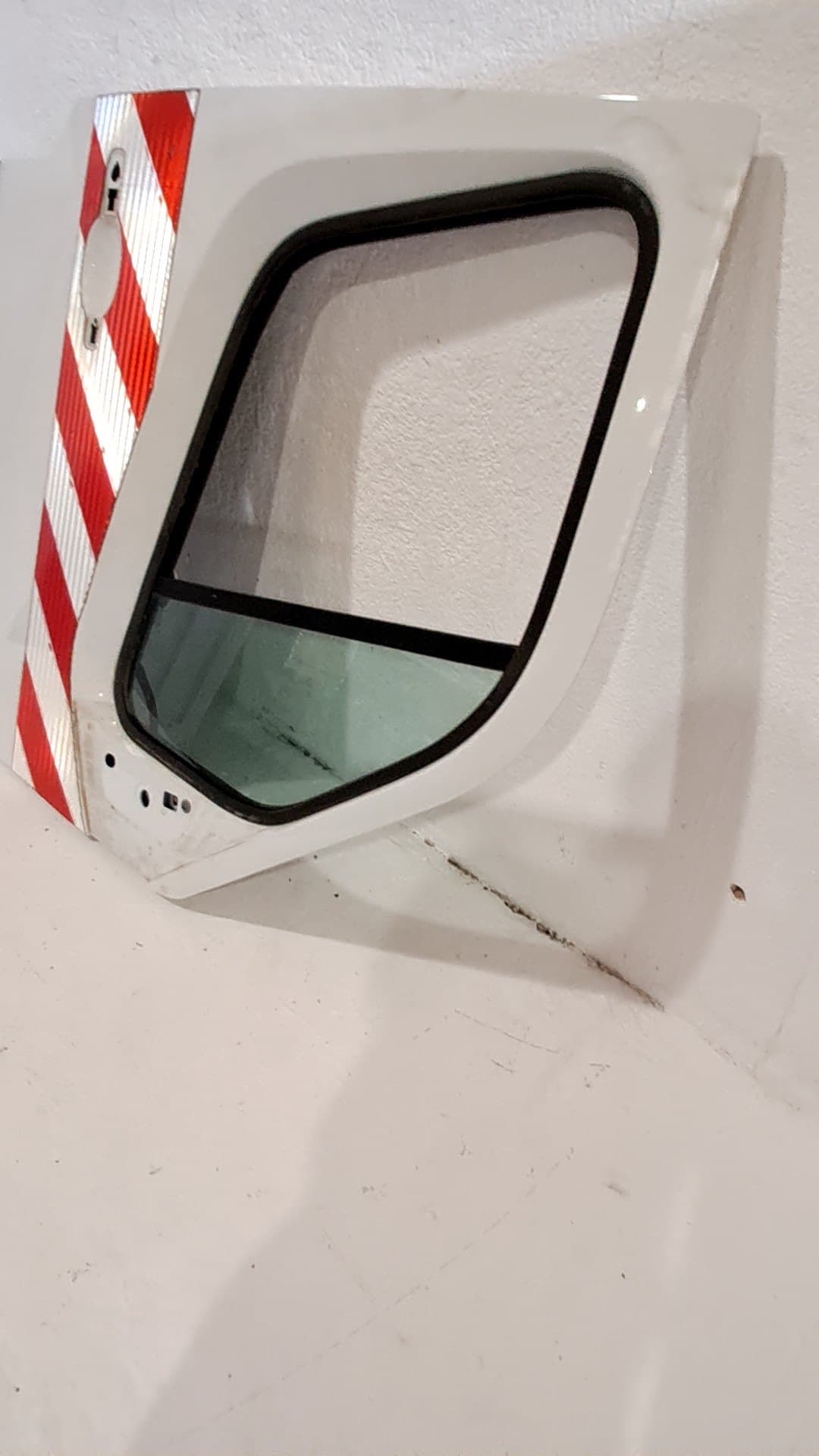 Puerta delantera derecha NISSAN NV400 FURGONETA (X62, X62B) 3