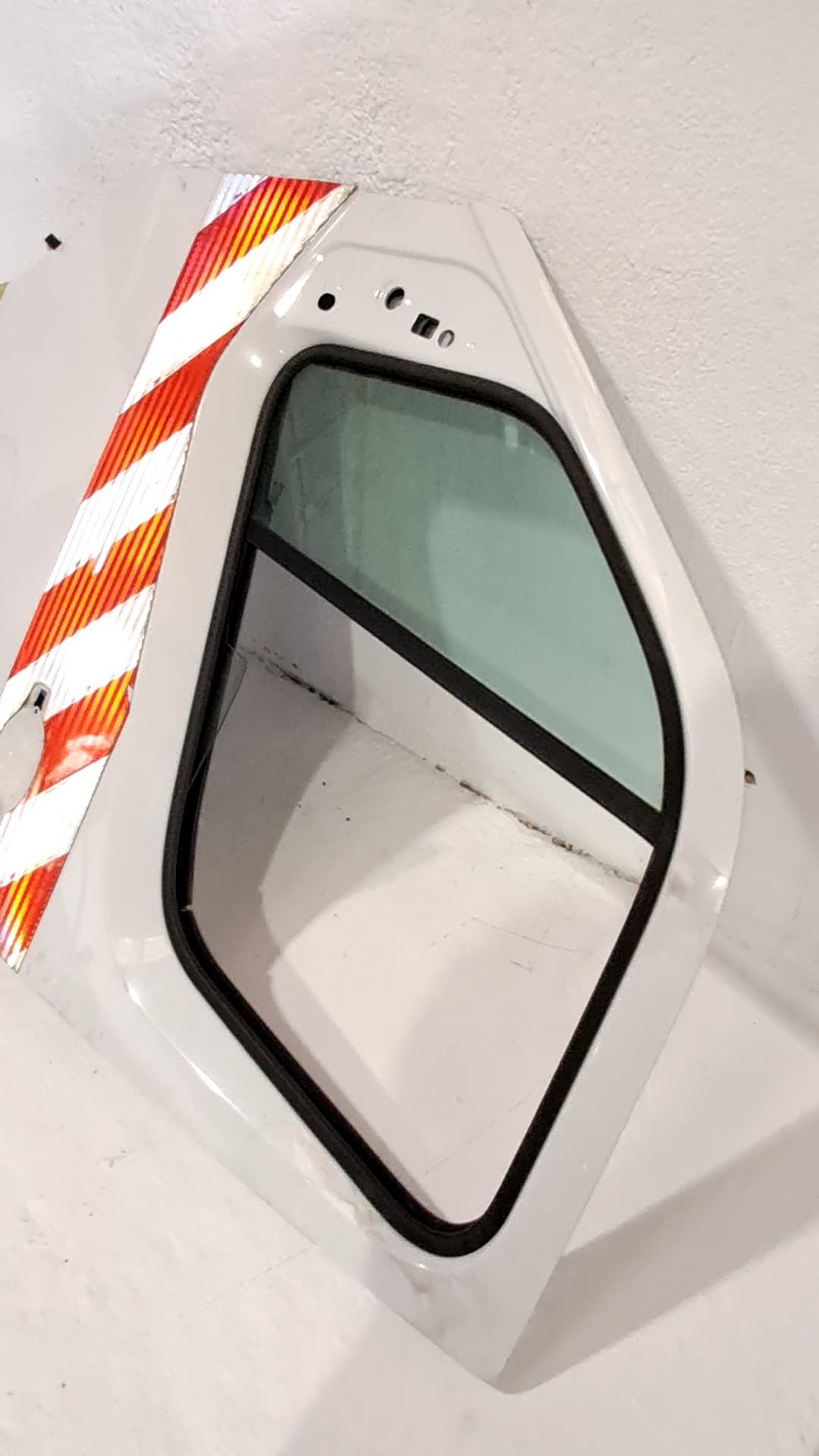 Puerta delantera izquierda NISSAN NV400 FURGONETA (X62, X62B) 4