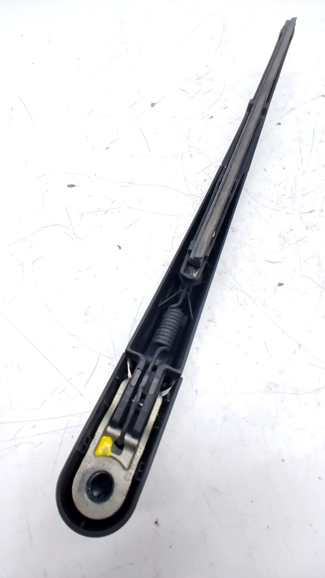 Brazo limpia trasero PEUGEOT 308 2