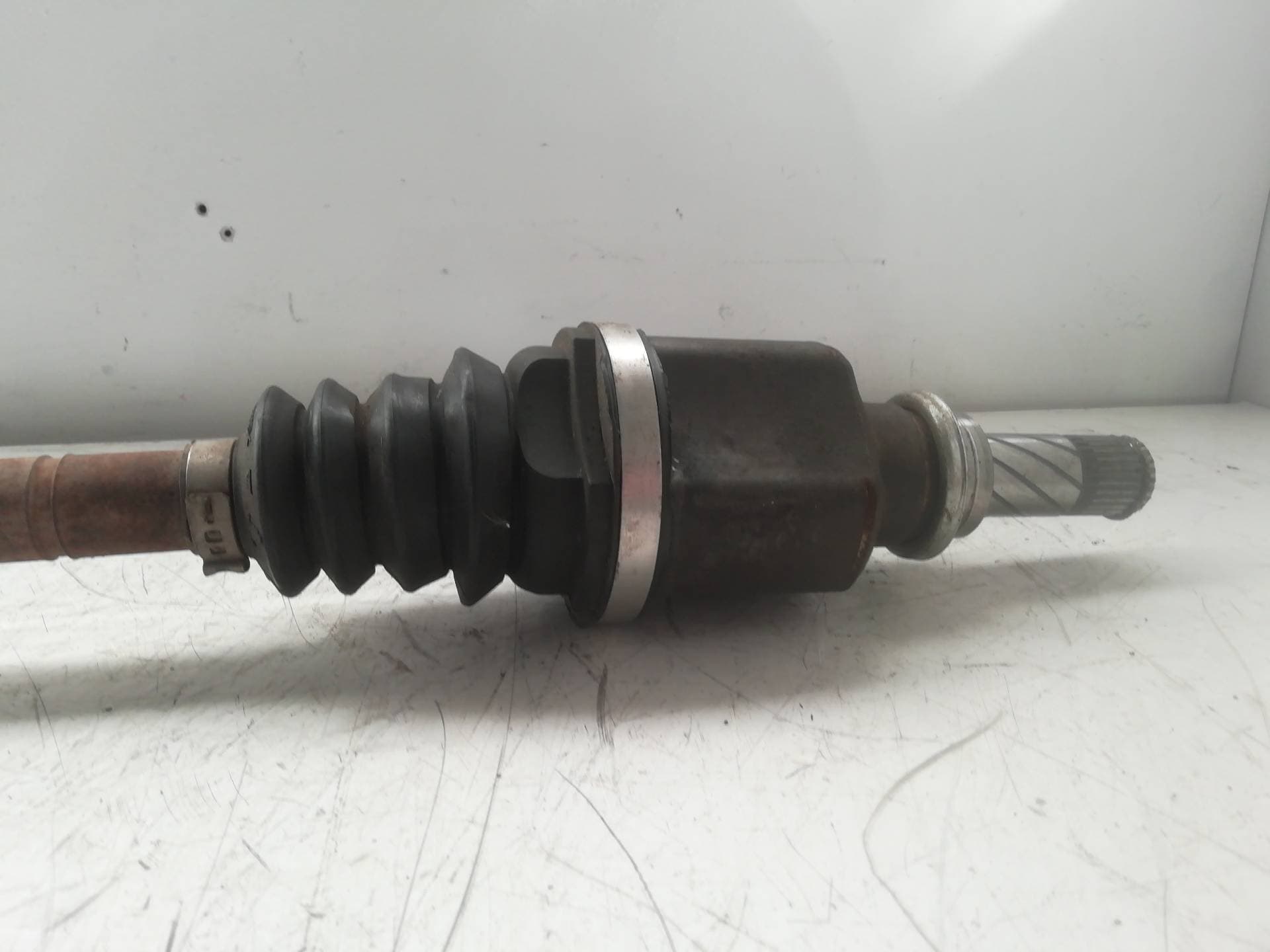 Transmision delantera izquierda RENAULT MEGANE II CLASSIC BERLINA 3