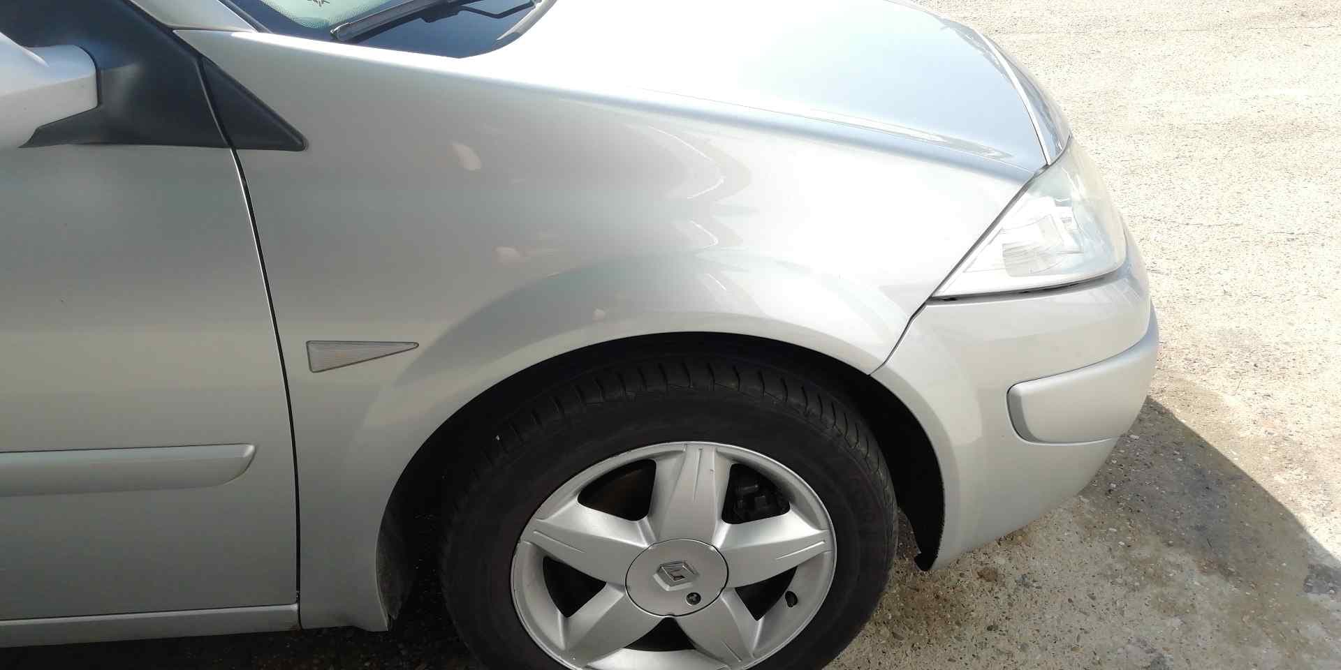 Aleta delantera derecha RENAULT MEGANE II CLASSIC BERLINA