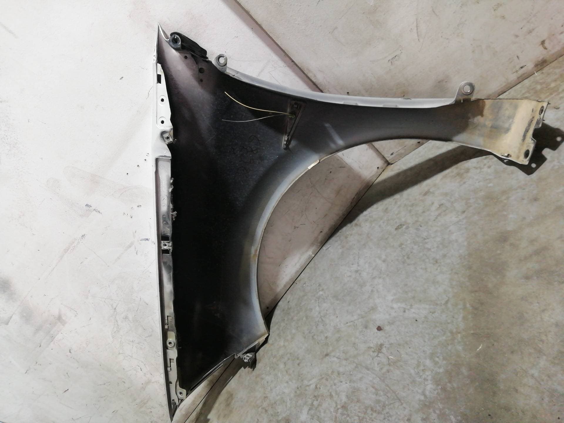 Aleta delantera derecha RENAULT MEGANE II CLASSIC BERLINA 2