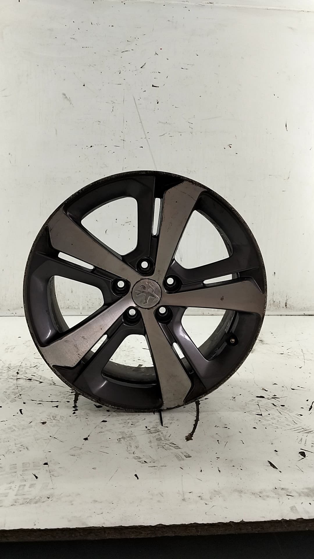 Llanta PEUGEOT 308