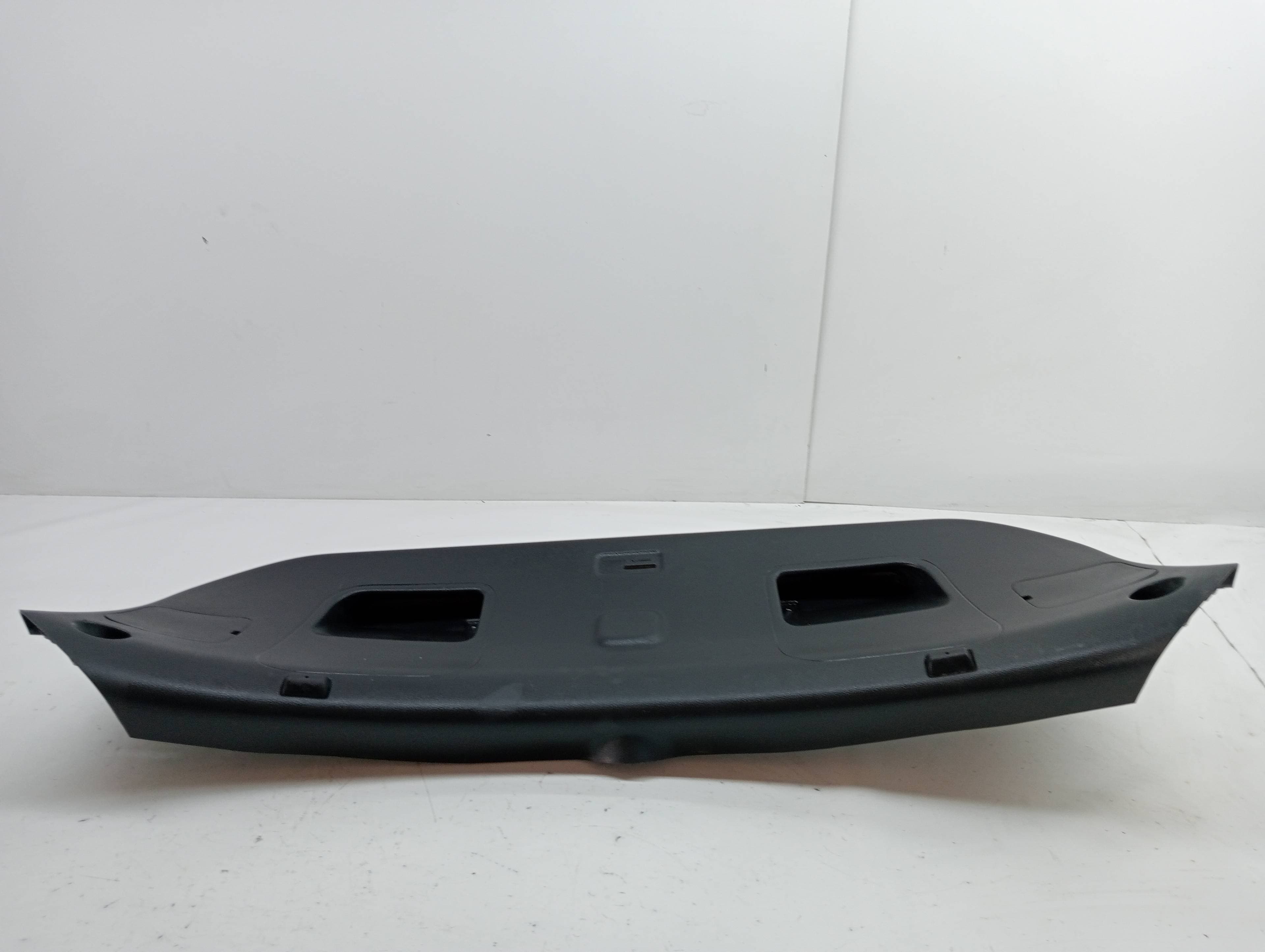 Guarnecido porton trasero HYUNDAI I30 (GD)