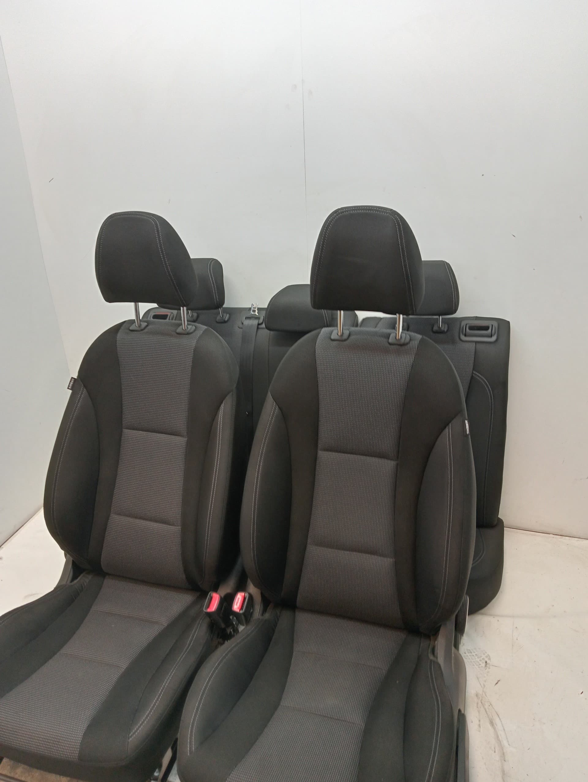 Juego asientos completo HYUNDAI I30 (GD)