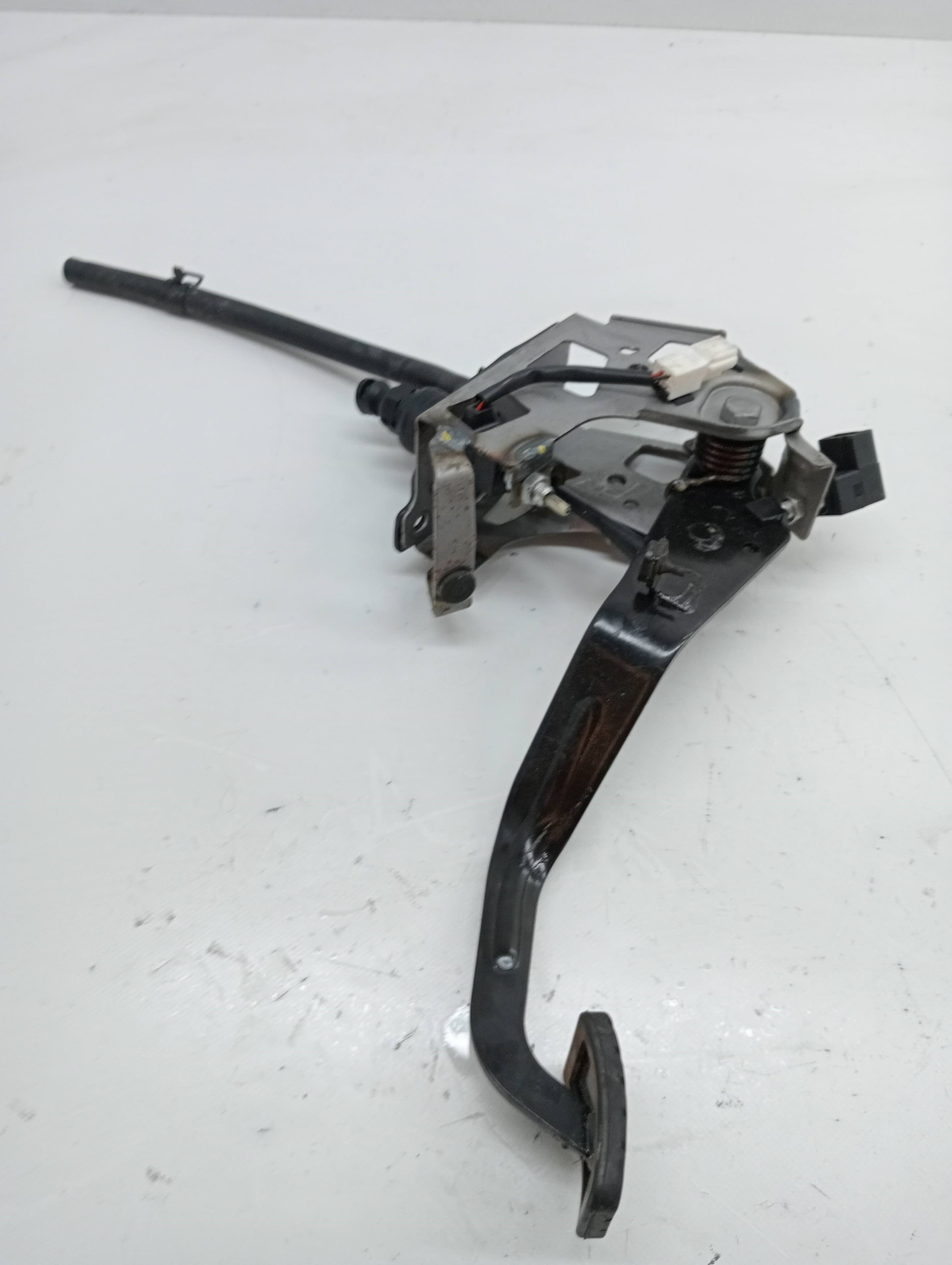 Pedal embrague HYUNDAI I30 (GD) 2