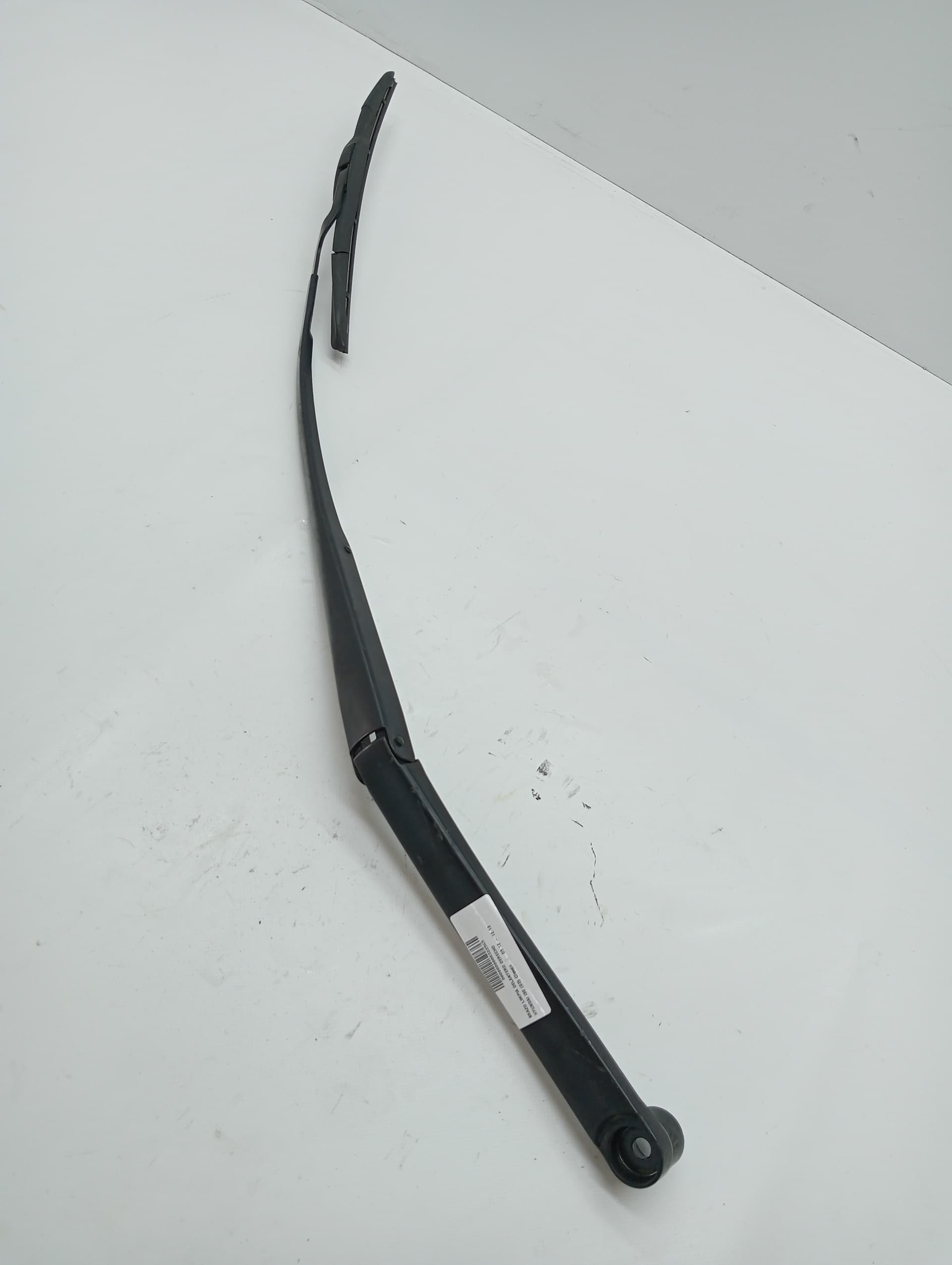 Brazo limpia delantero derecho HYUNDAI I30 (GD)
