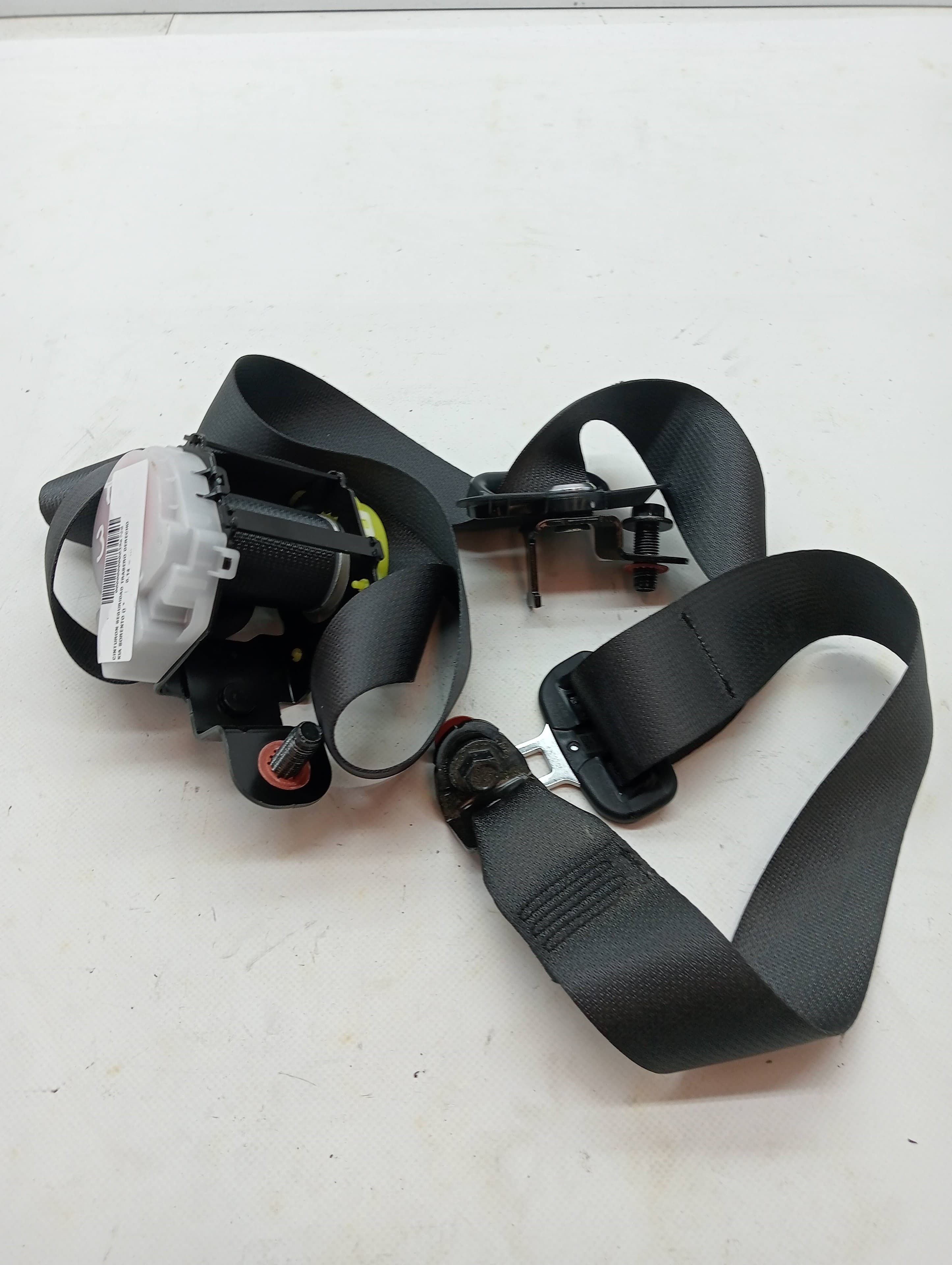 Cinturon seguridad trasero derecho KIA SORENTO ()