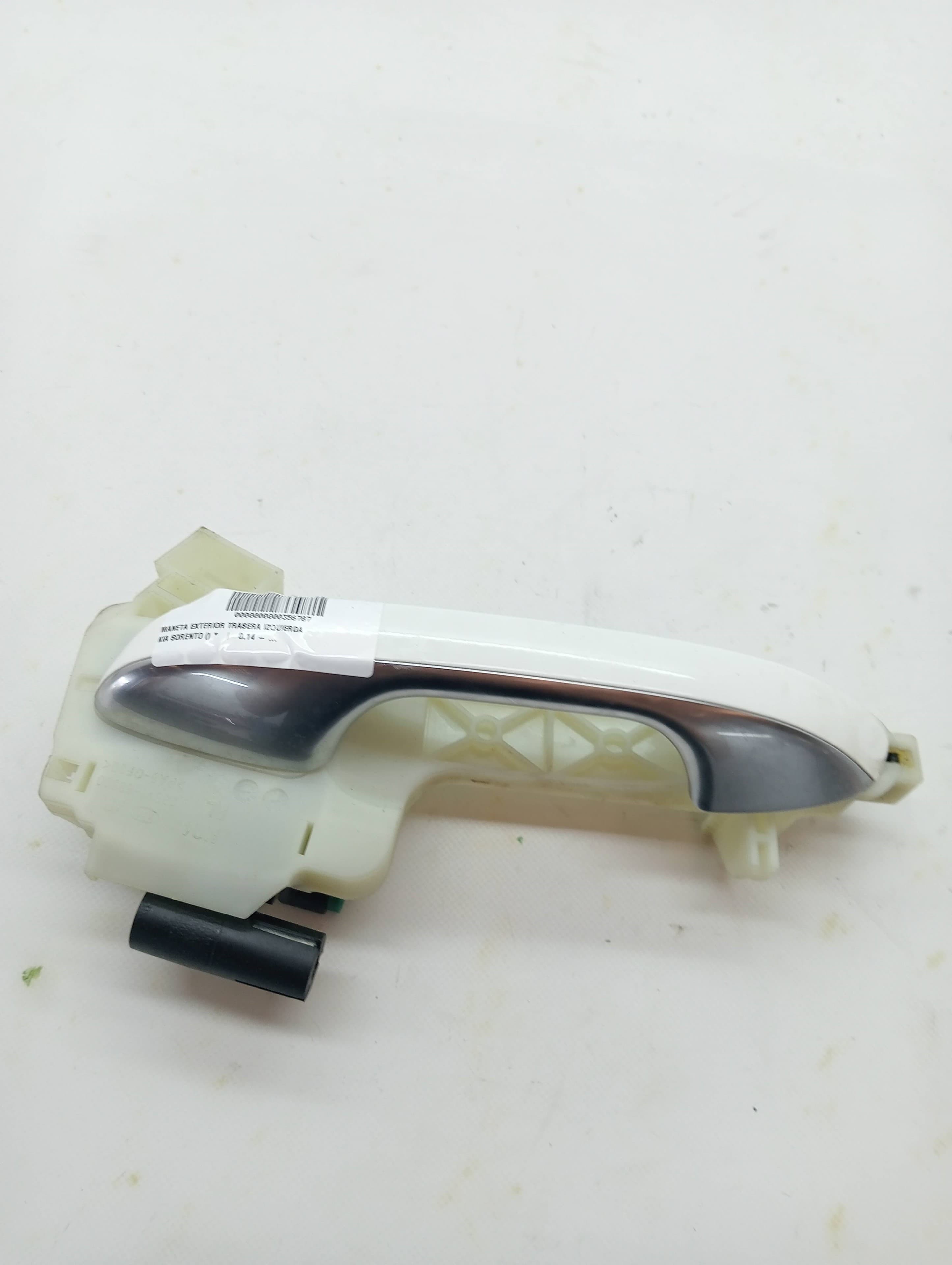 Maneta exterior trasera izquierda KIA SORENTO ()