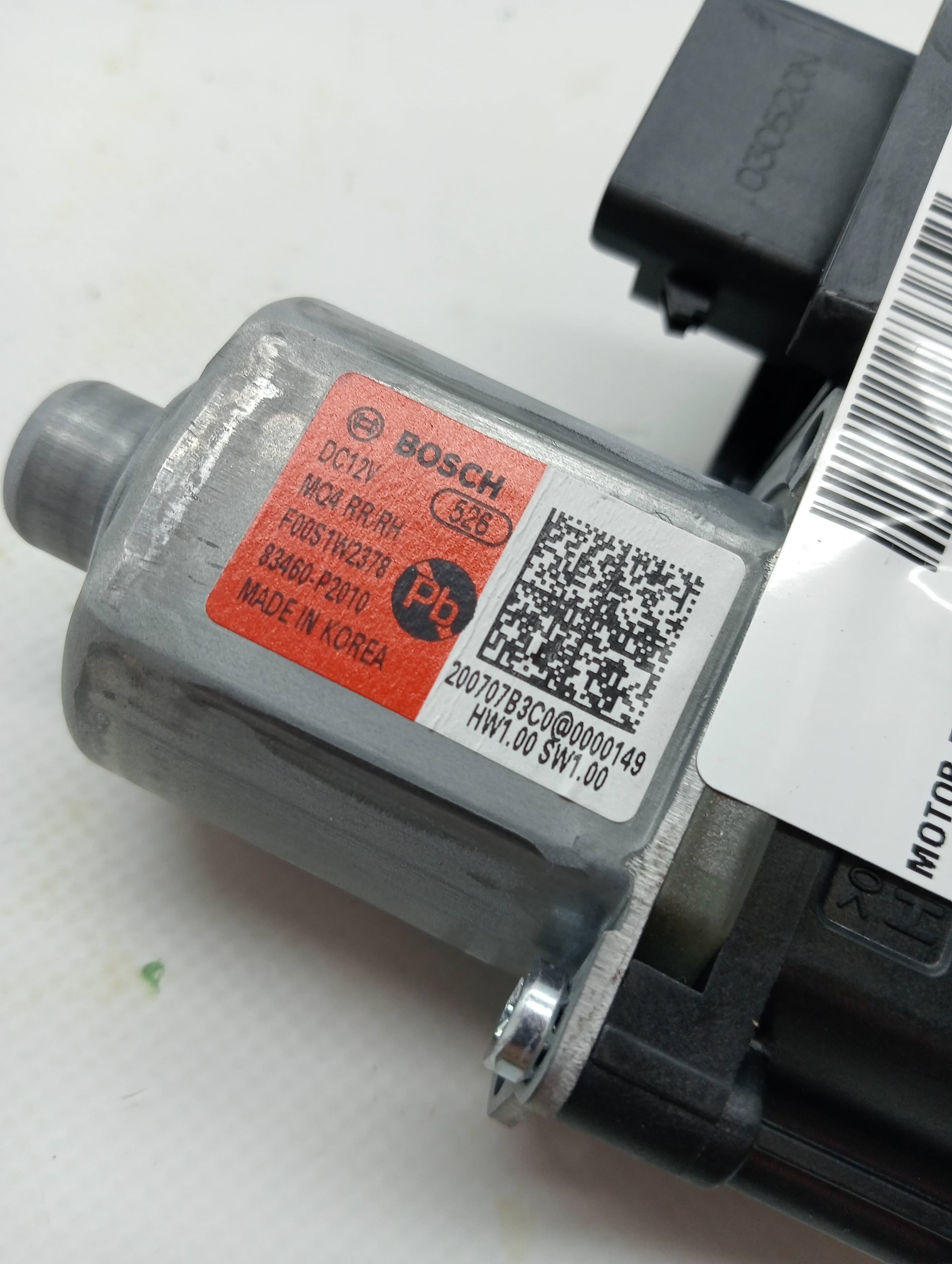 Motor elevalunas trasero derecho KIA SORENTO () 3