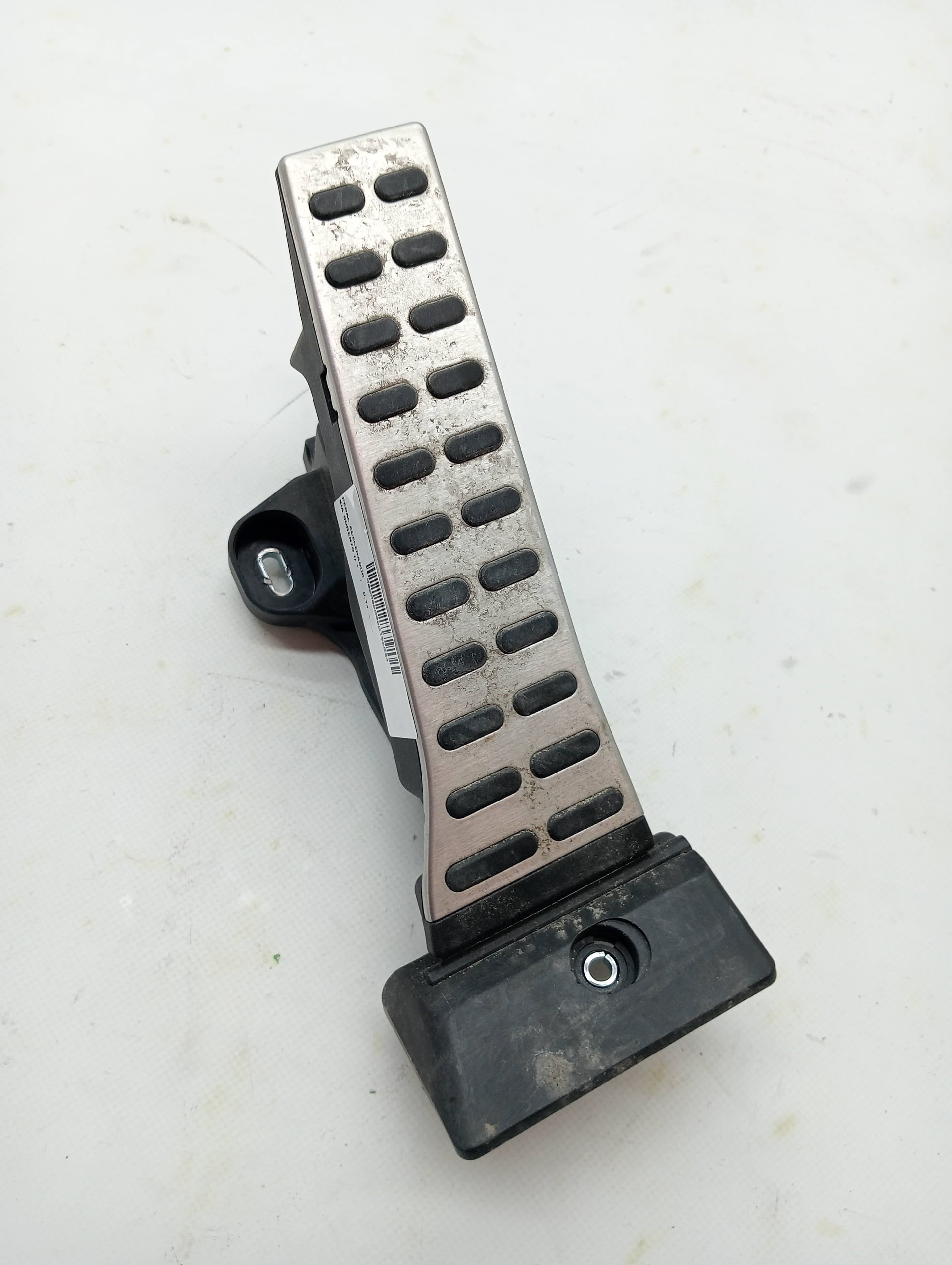 Pedal acelerador KIA SORENTO ()
