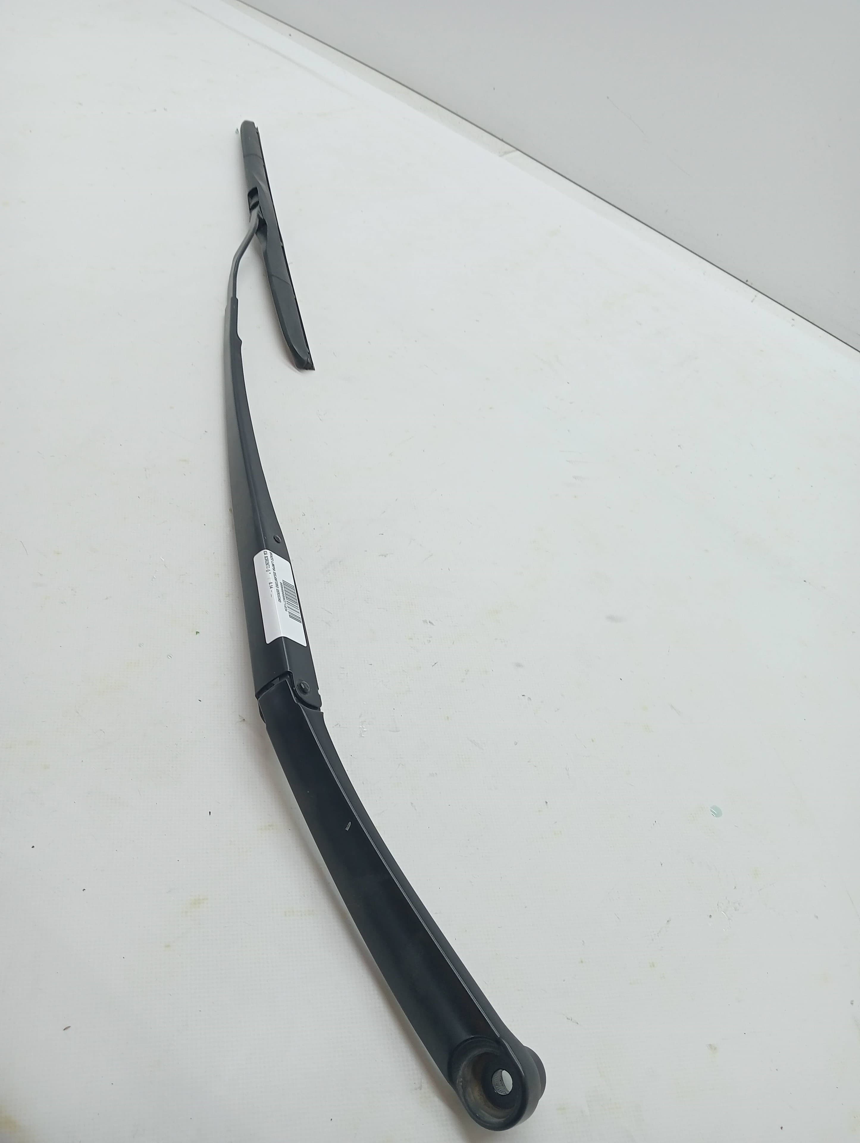 Brazo limpia delantero derecho KIA SORENTO ()