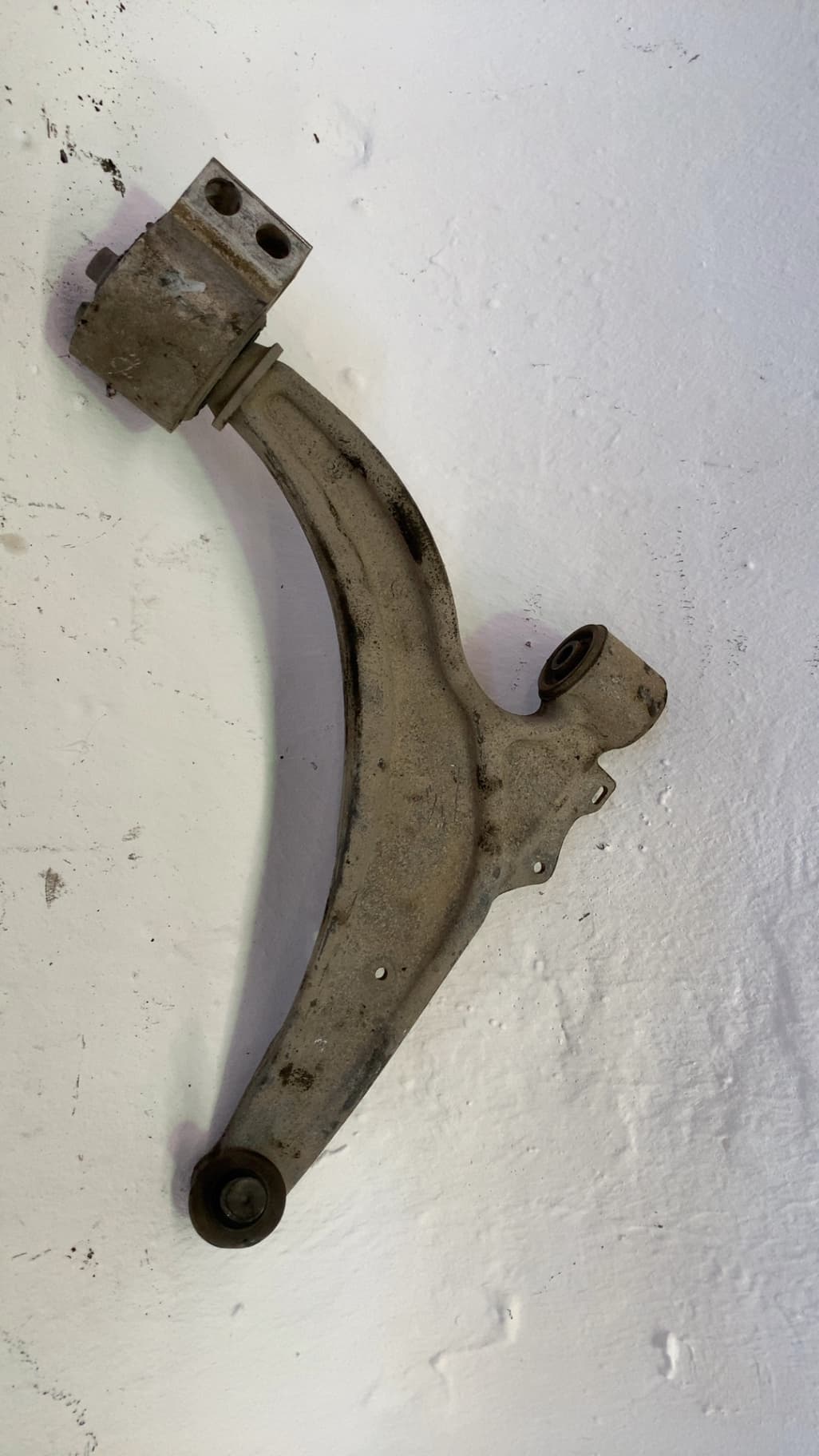 Brazo suspension inferior delantero derecho OPEL ASTRA J LIM