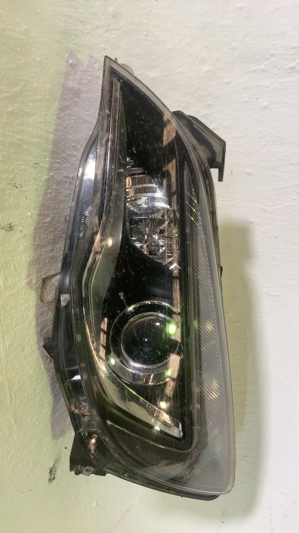 Faro izquierdo OPEL ASTRA J LIM