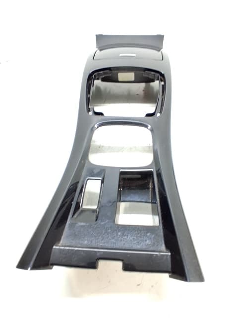 Consola central RENAULT LAGUNA III