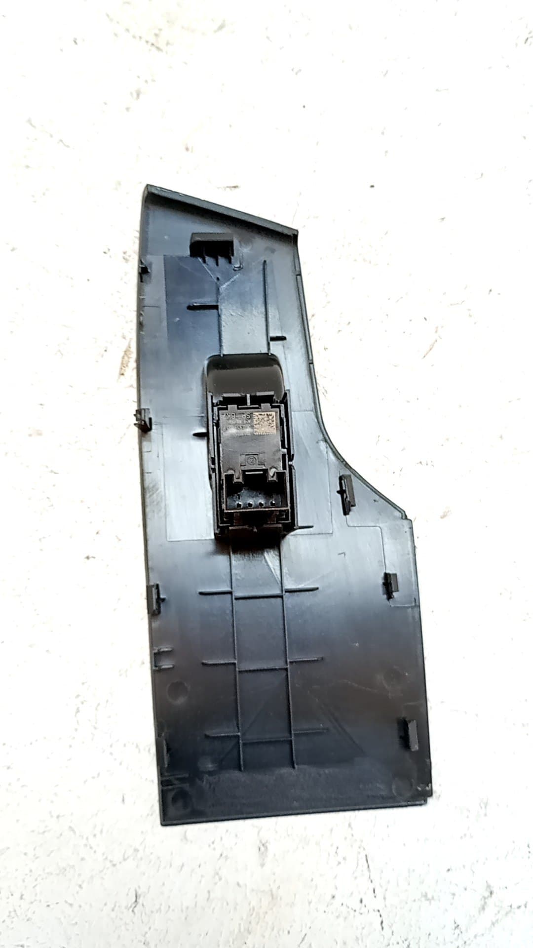 Mando elevalunas delantero derecho SEAT ARONA 3