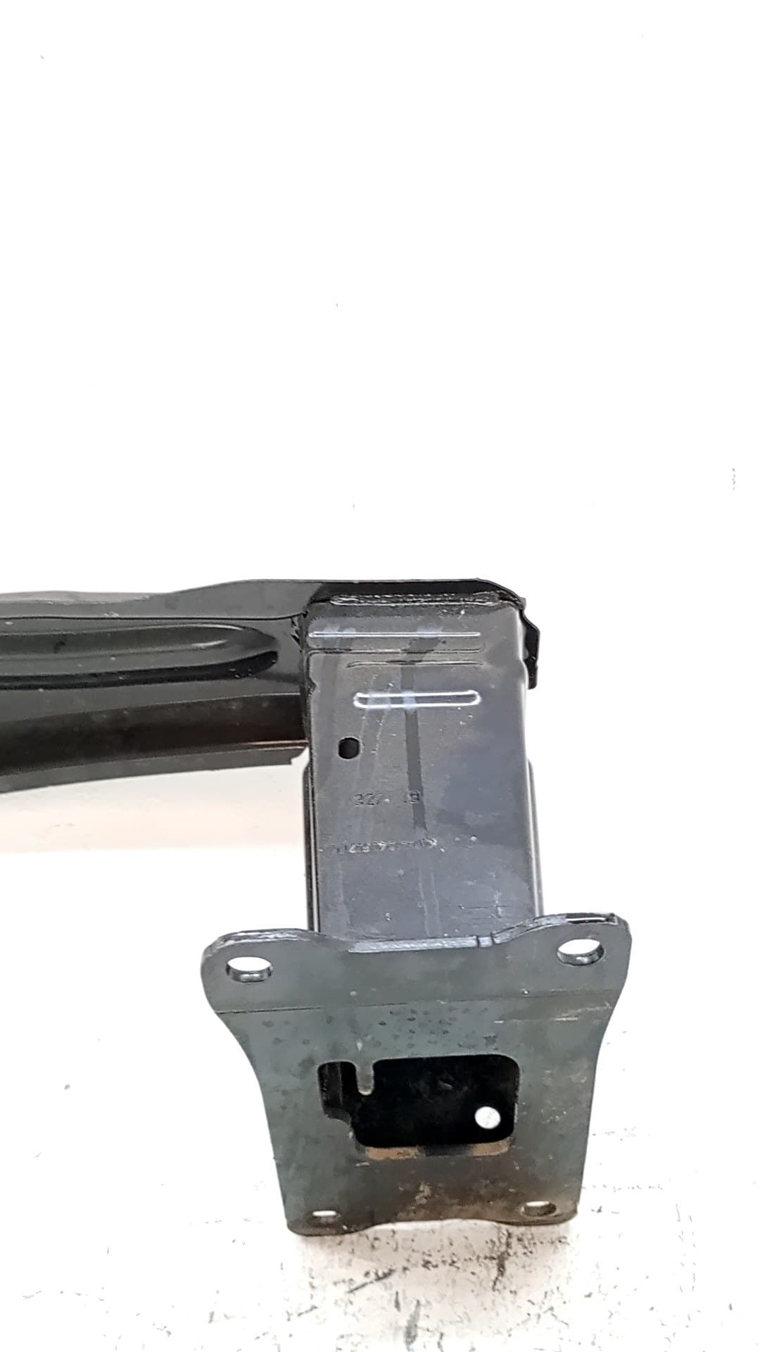 Refuerzo paragolpes trasero SEAT ARONA 3