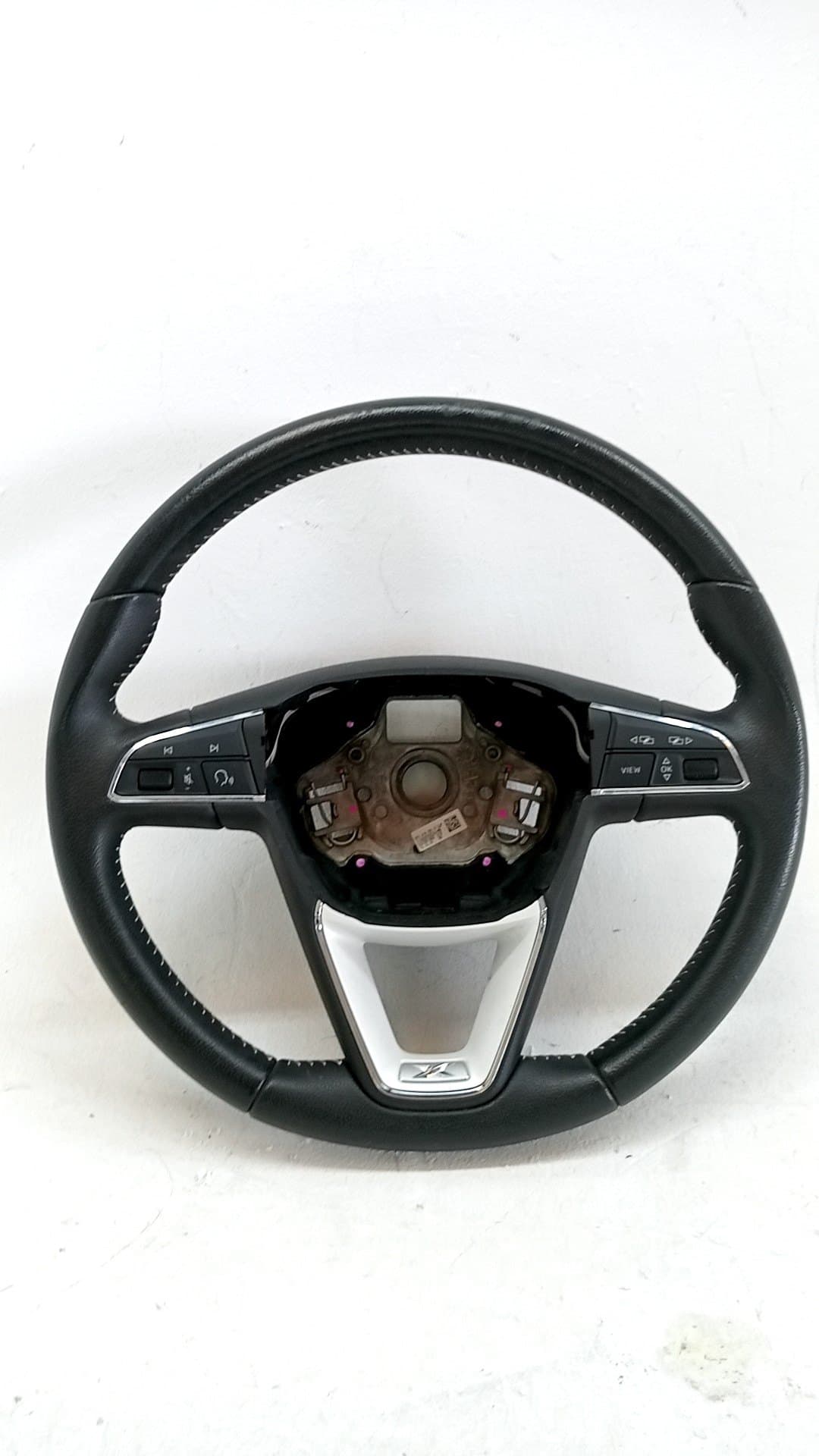 Volante SEAT ARONA