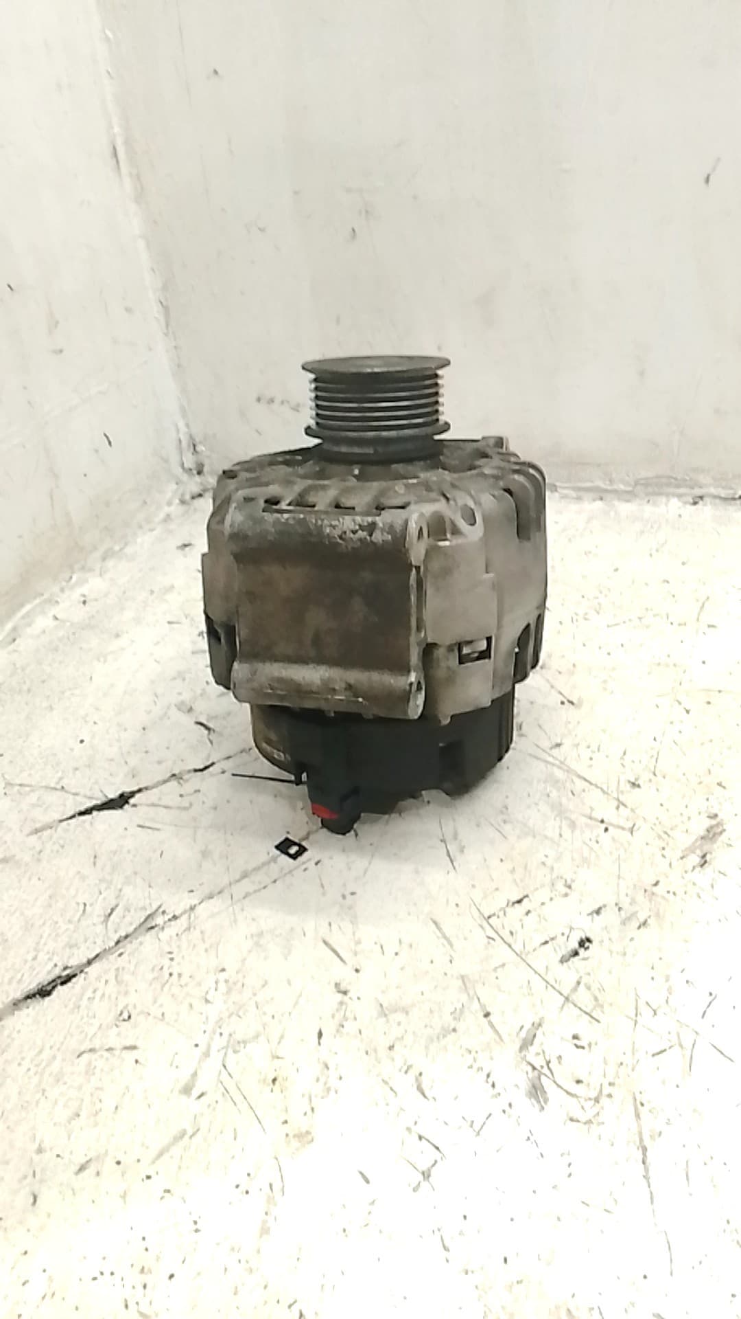 Alternador AUDI A4 BERLINA (8E)