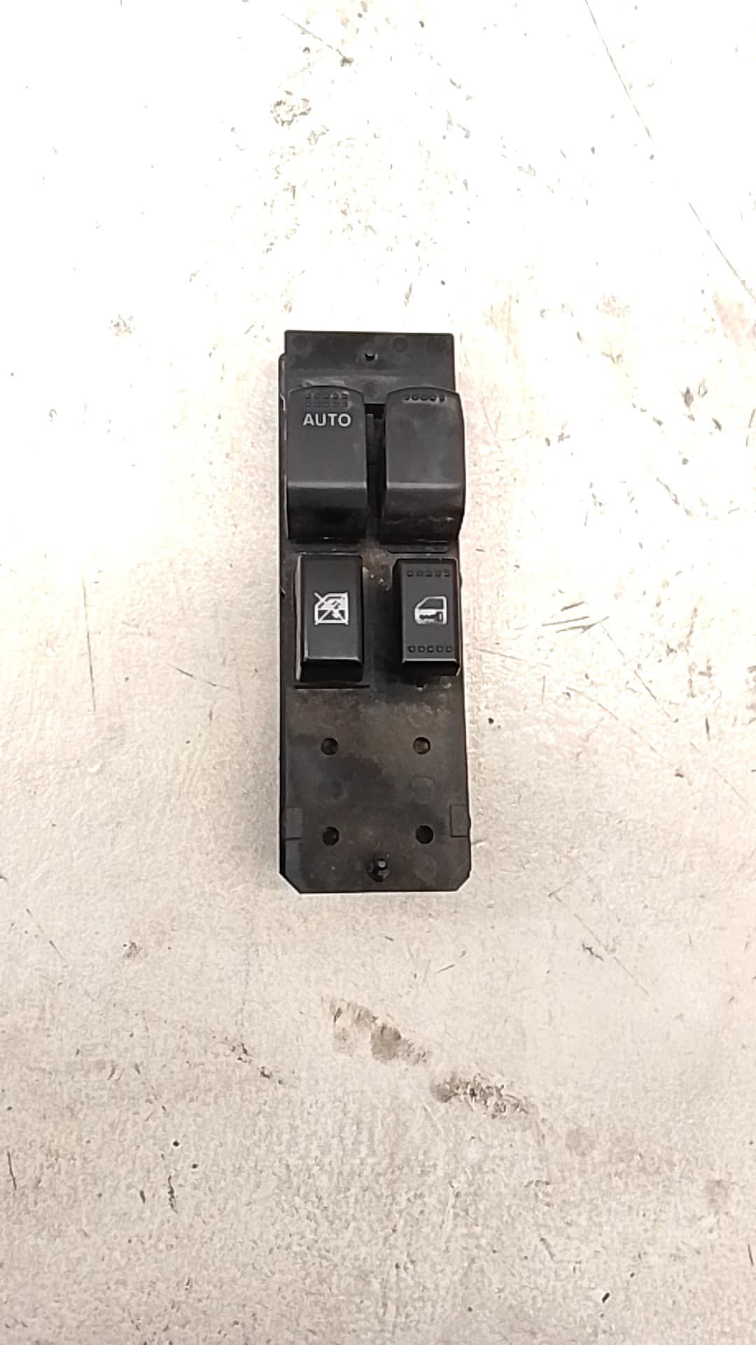 Mando elevalunas delantero izquierdo AUDI A4 BERLINA (8E) 4