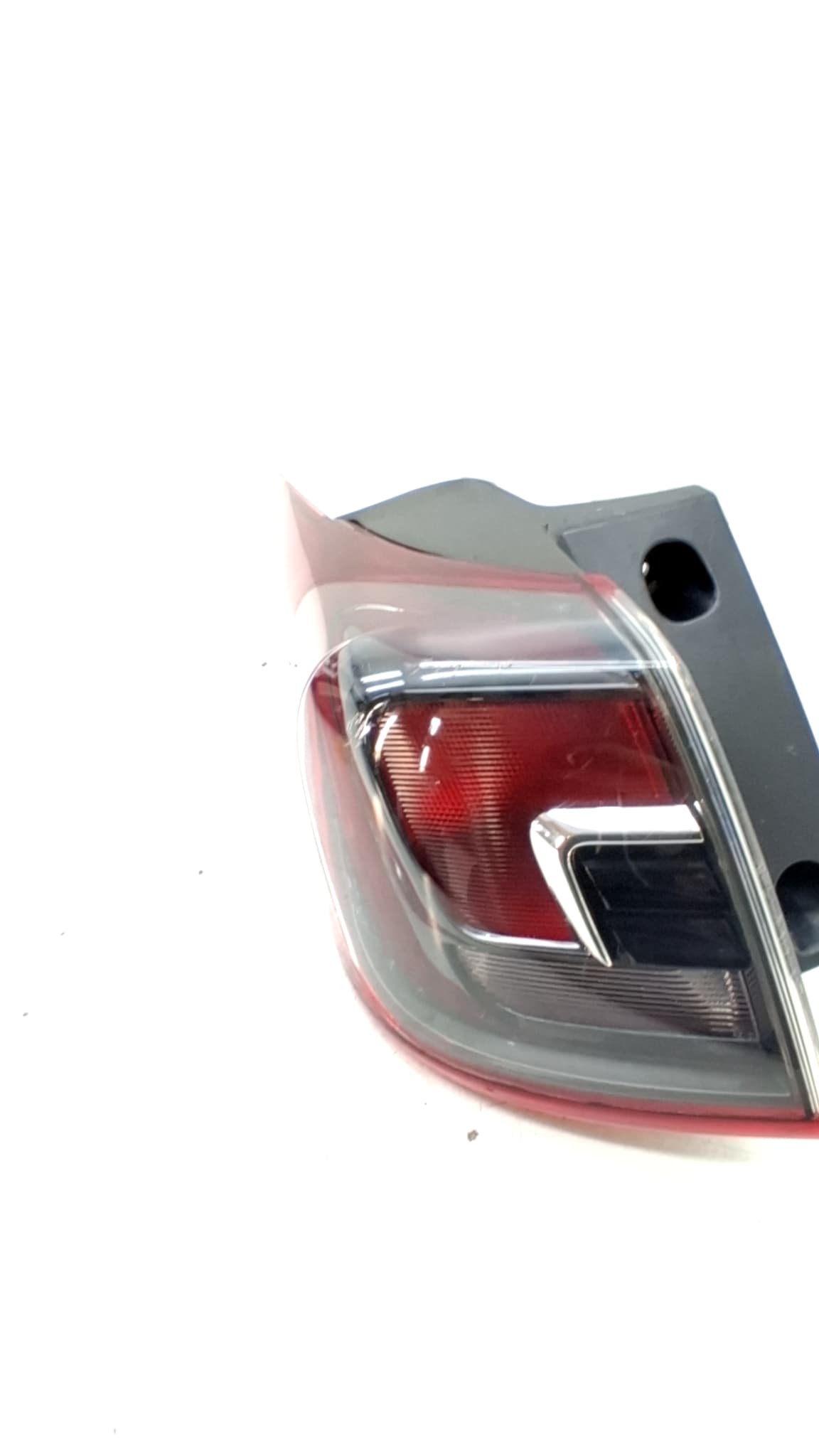 Piloto trasero izquierdo OPEL CROSSLAND X 3