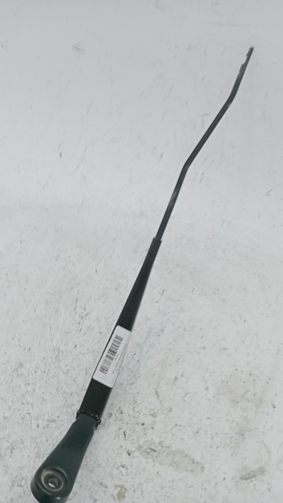 Brazo limpia delantero derecho BMW SERIE 1 LIM