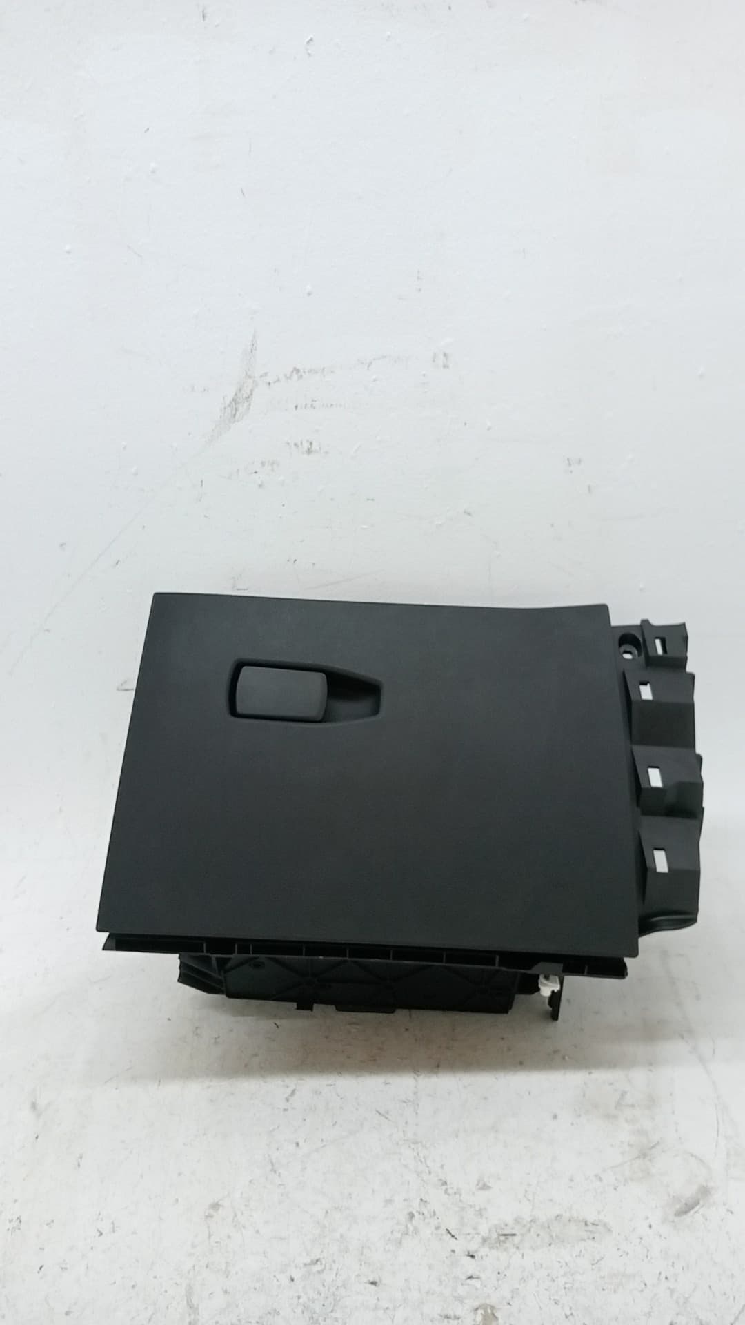 Guantera BMW SERIE 1 LIM