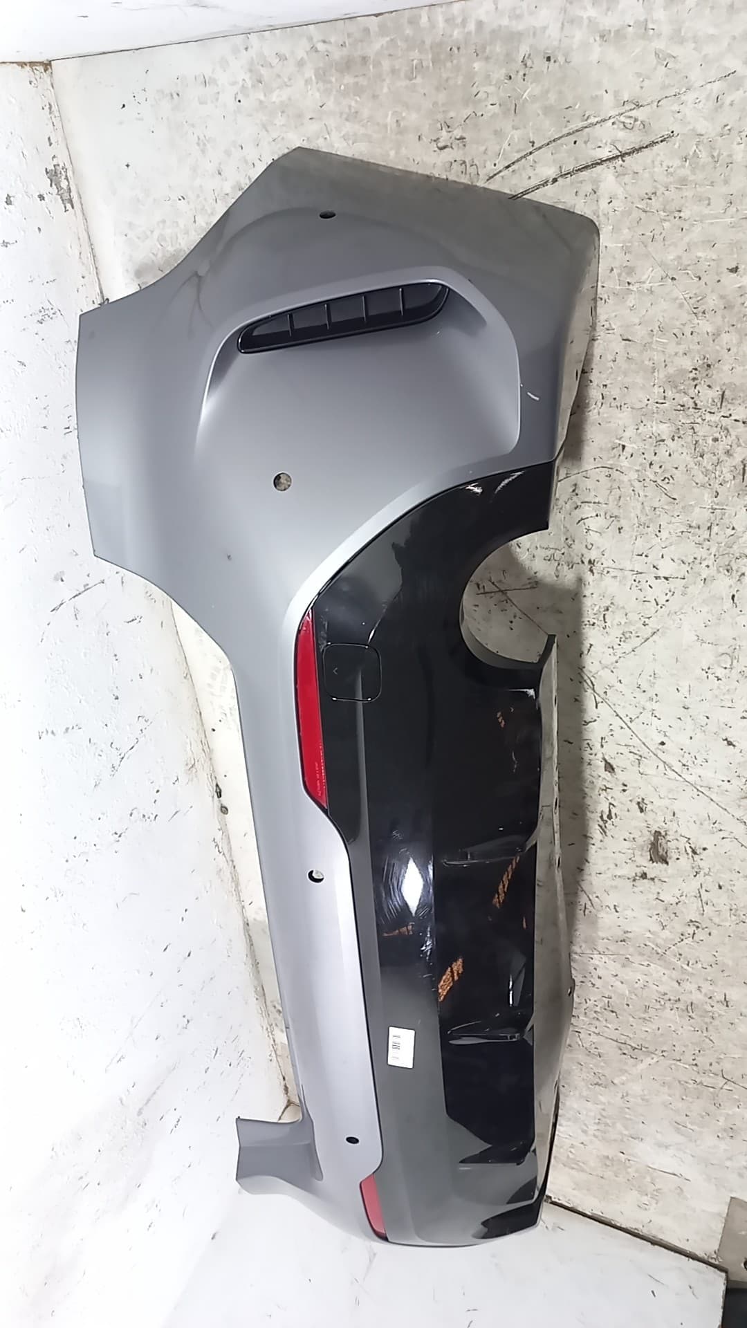 Paragolpes trasero BMW SERIE 1 LIM 4