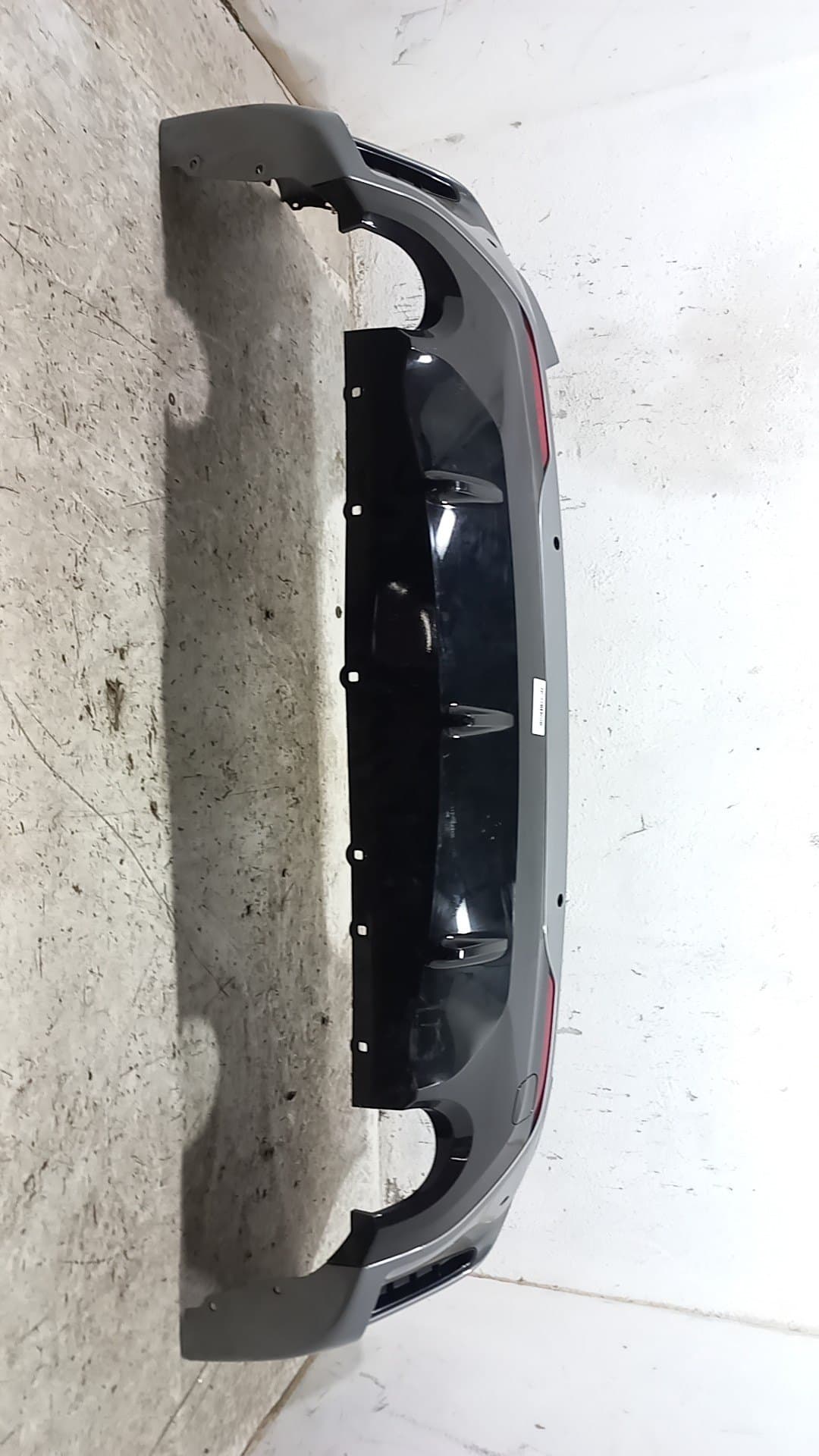 Paragolpes trasero BMW SERIE 1 LIM 3