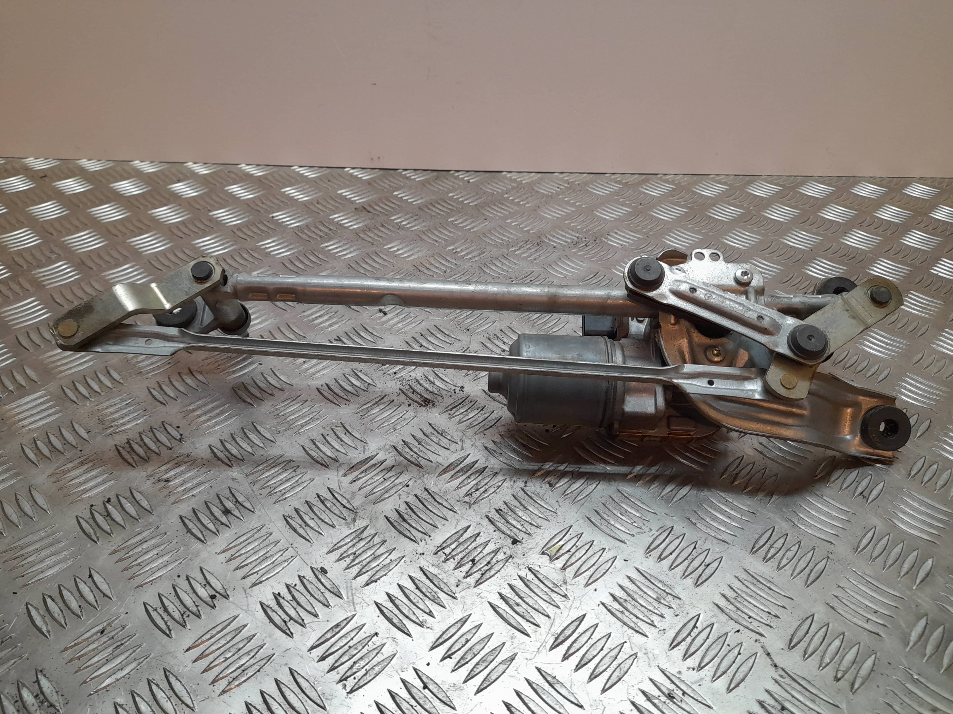 Motor limpia delantero VOLKSWAGEN GOLF VII LIM 2