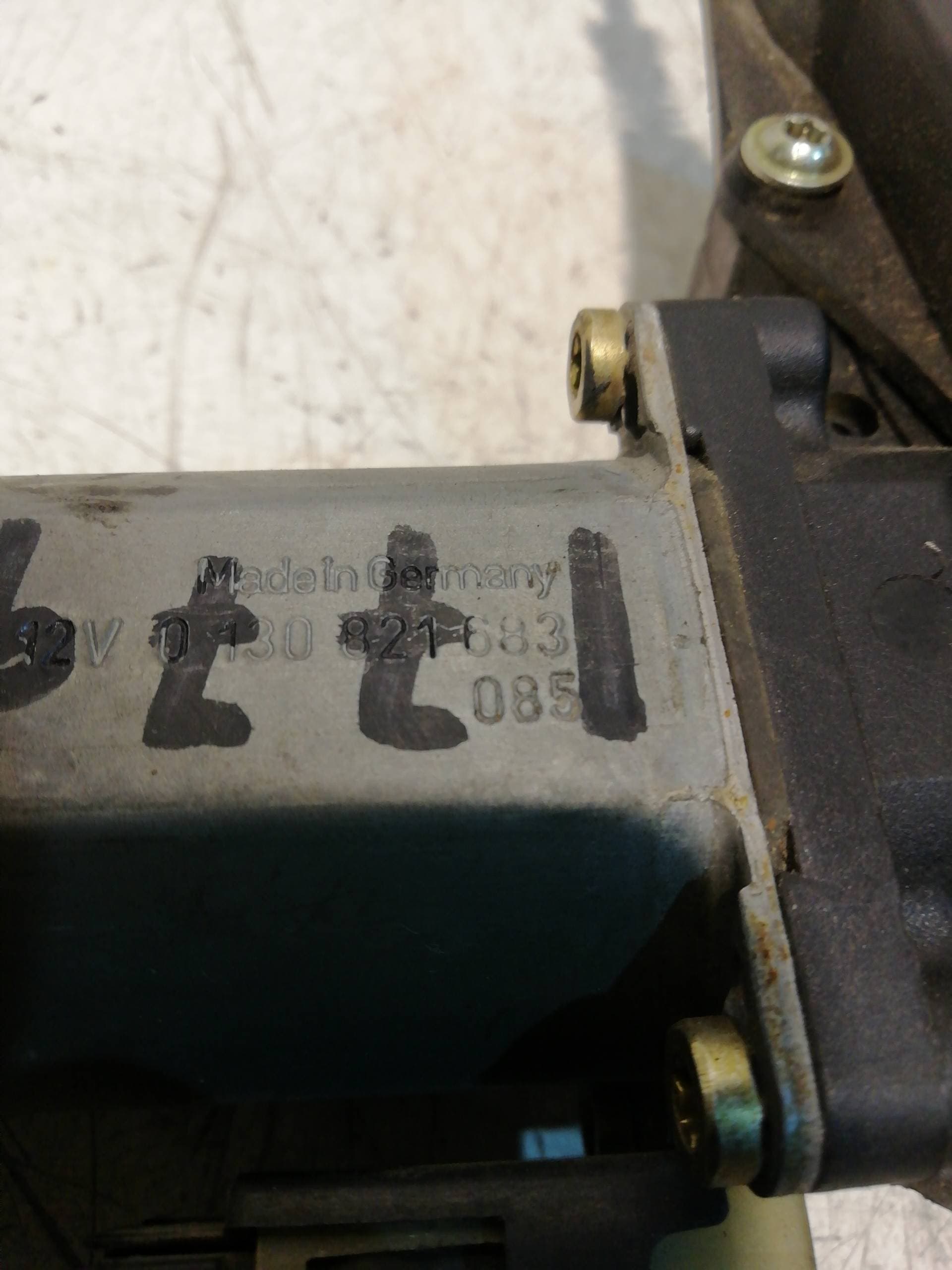 Elevalunas delantero derecho FORD KA (CCQ) 2