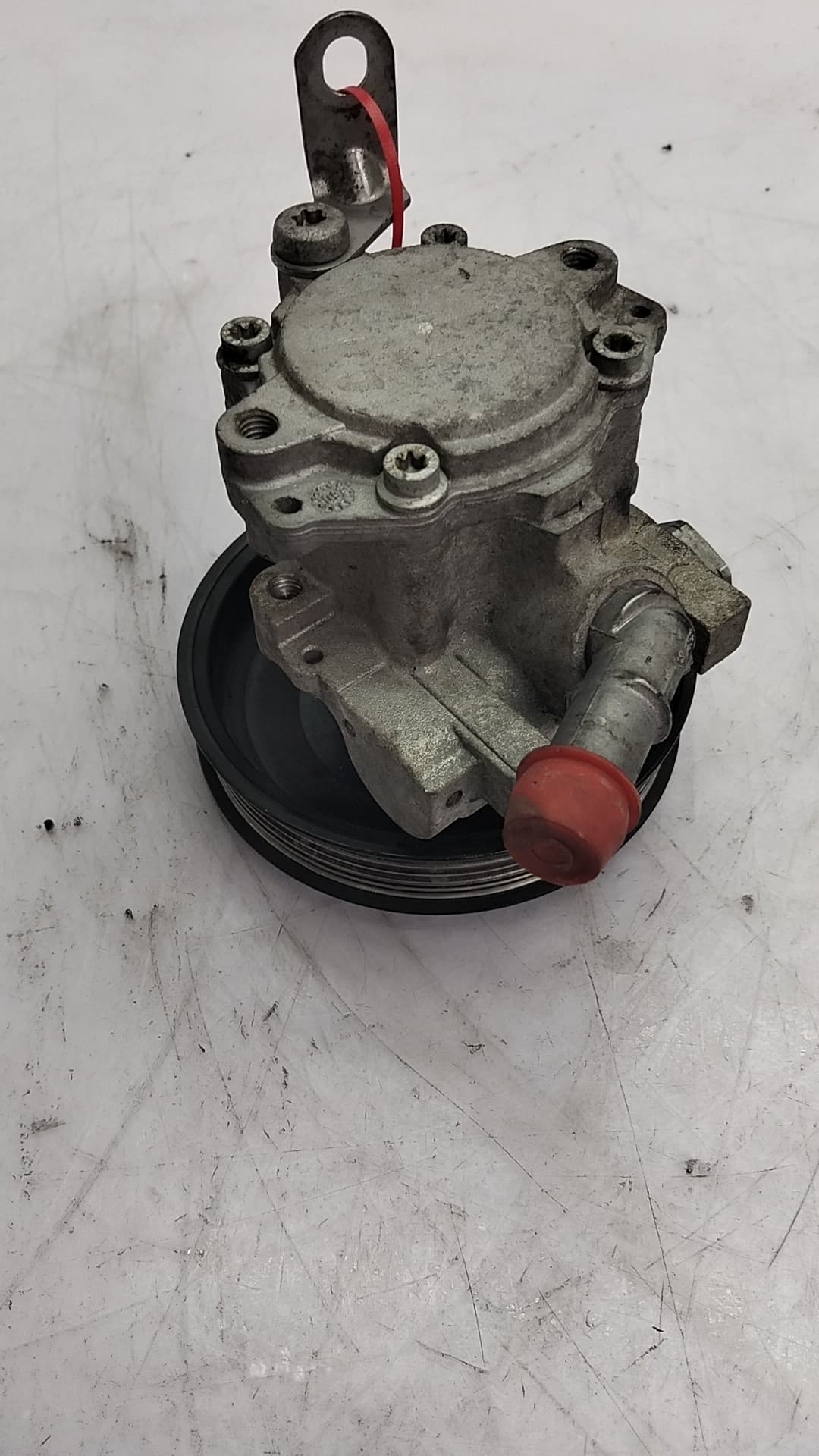 Bomba direccion BMW X1 (E84) 2