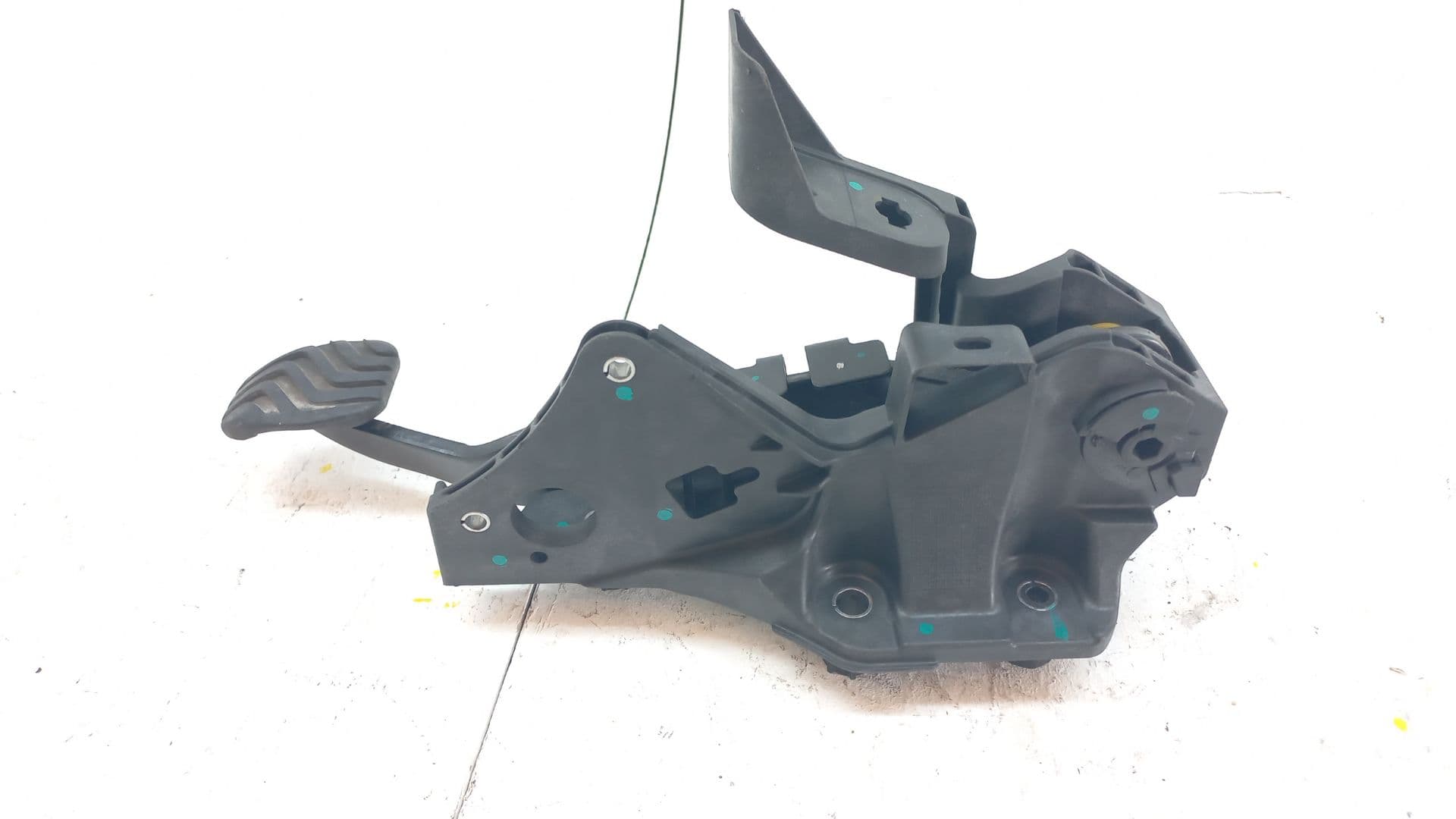 Pedal freno DACIA DUSTER II
