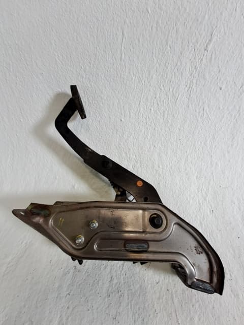 Pedal embrague FORD RANGER (TKE)