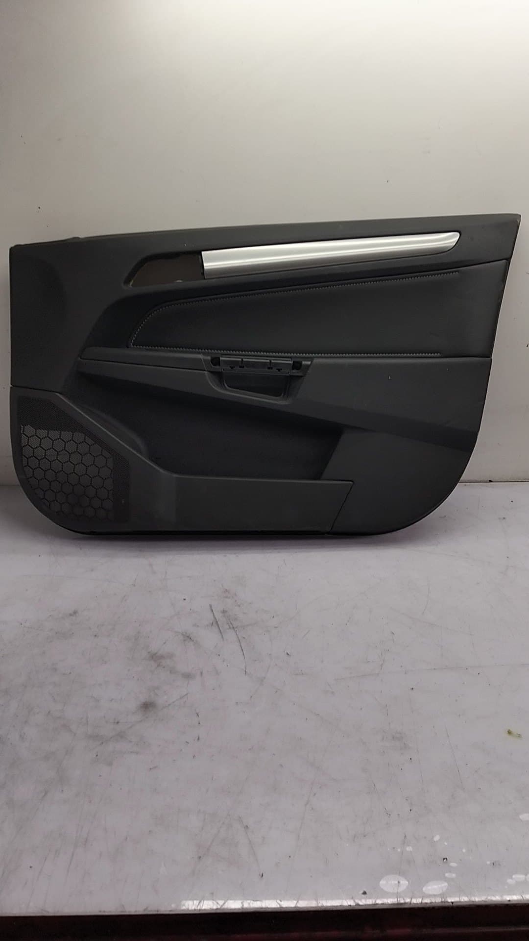 Guarnecido puerta delantera derecha OPEL ASTRA H BER.
