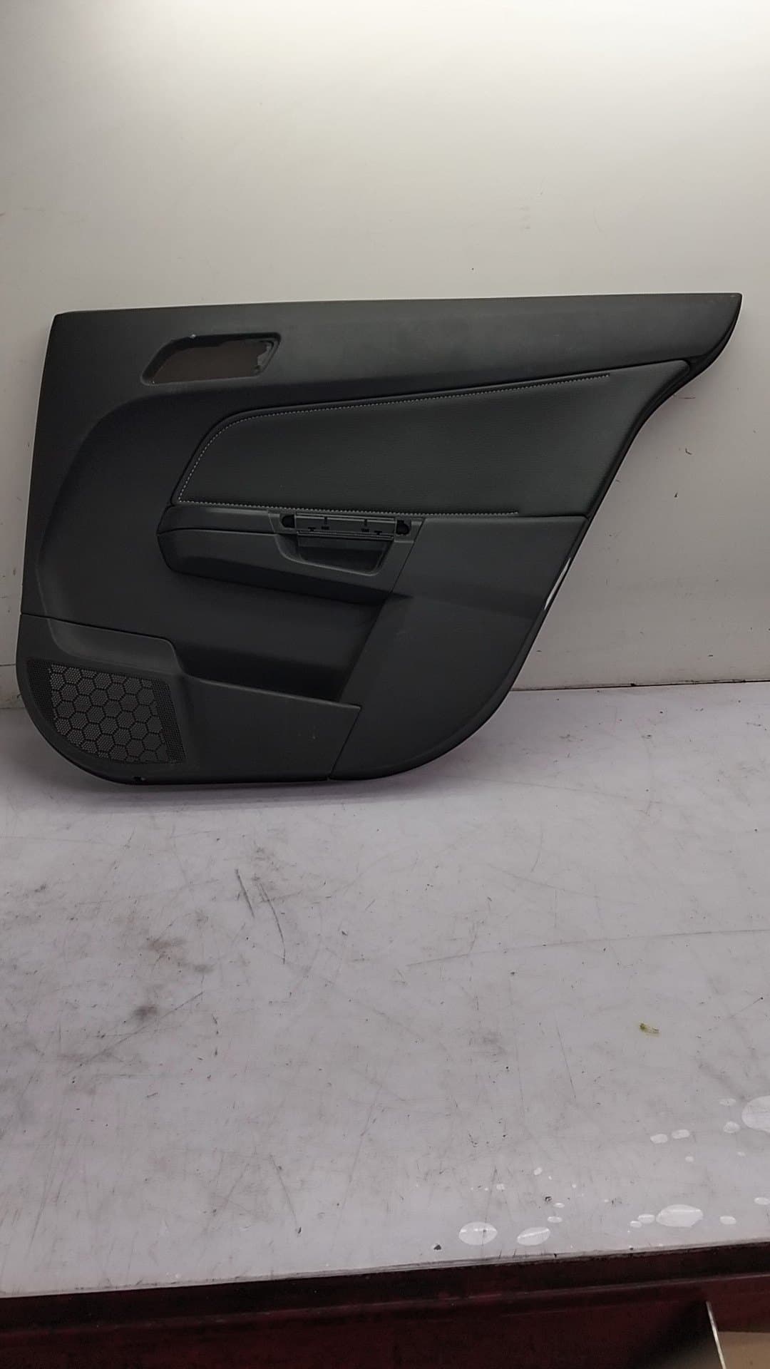 Guarnecido puerta trasera derecha OPEL ASTRA H BER.