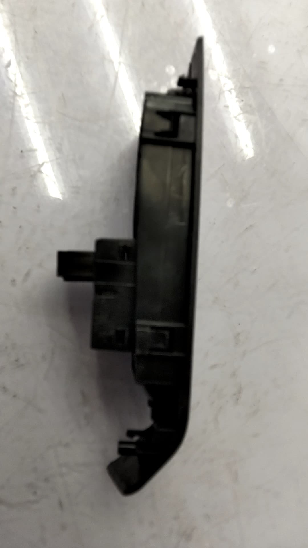 Mando elevalunas delantero derecho SKODA FABIA (6Y2/6Y3) 5