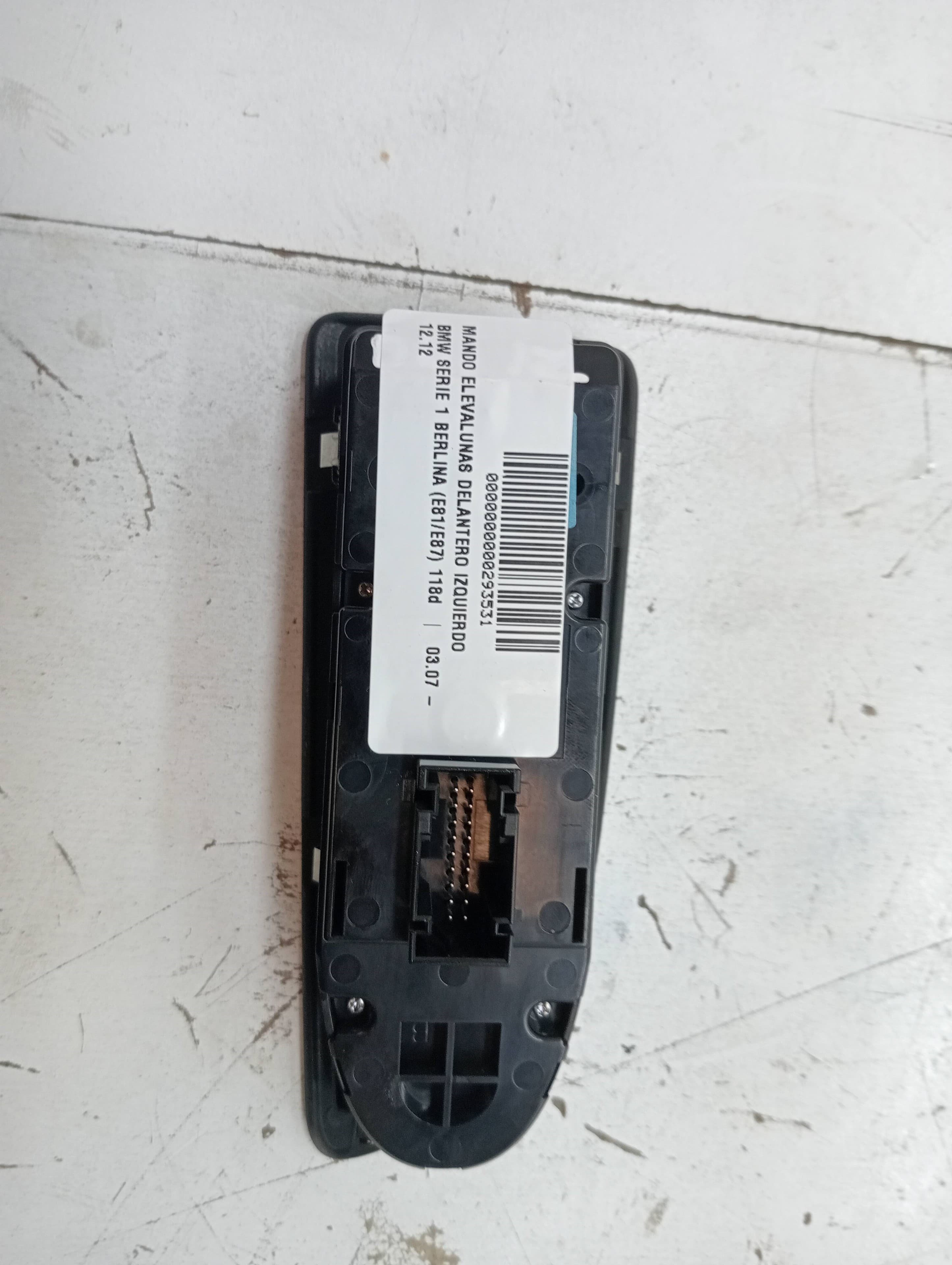Mando elevalunas delantero izquierdo BMW SERIE 1 BERLINA (E81/E87) 2