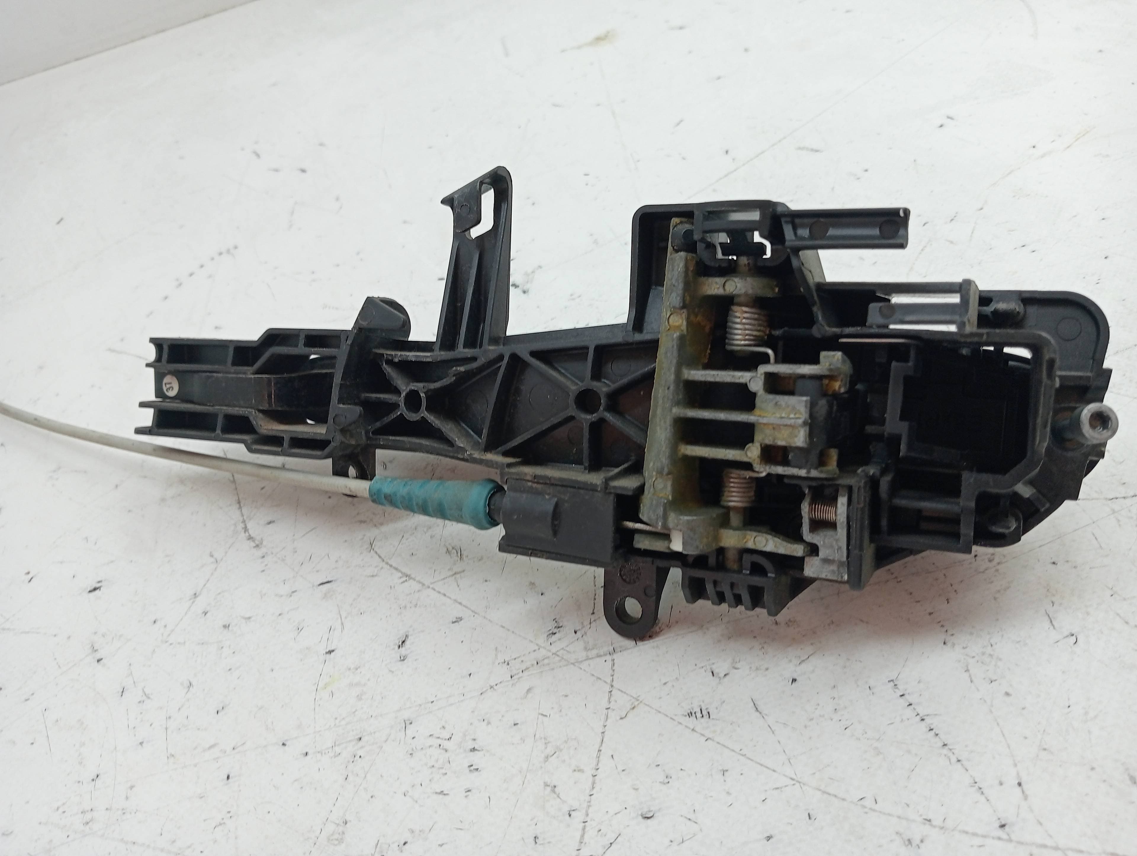 Maneta exterior trasera derecha BMW SERIE 1 BERLINA (E81/E87) 2