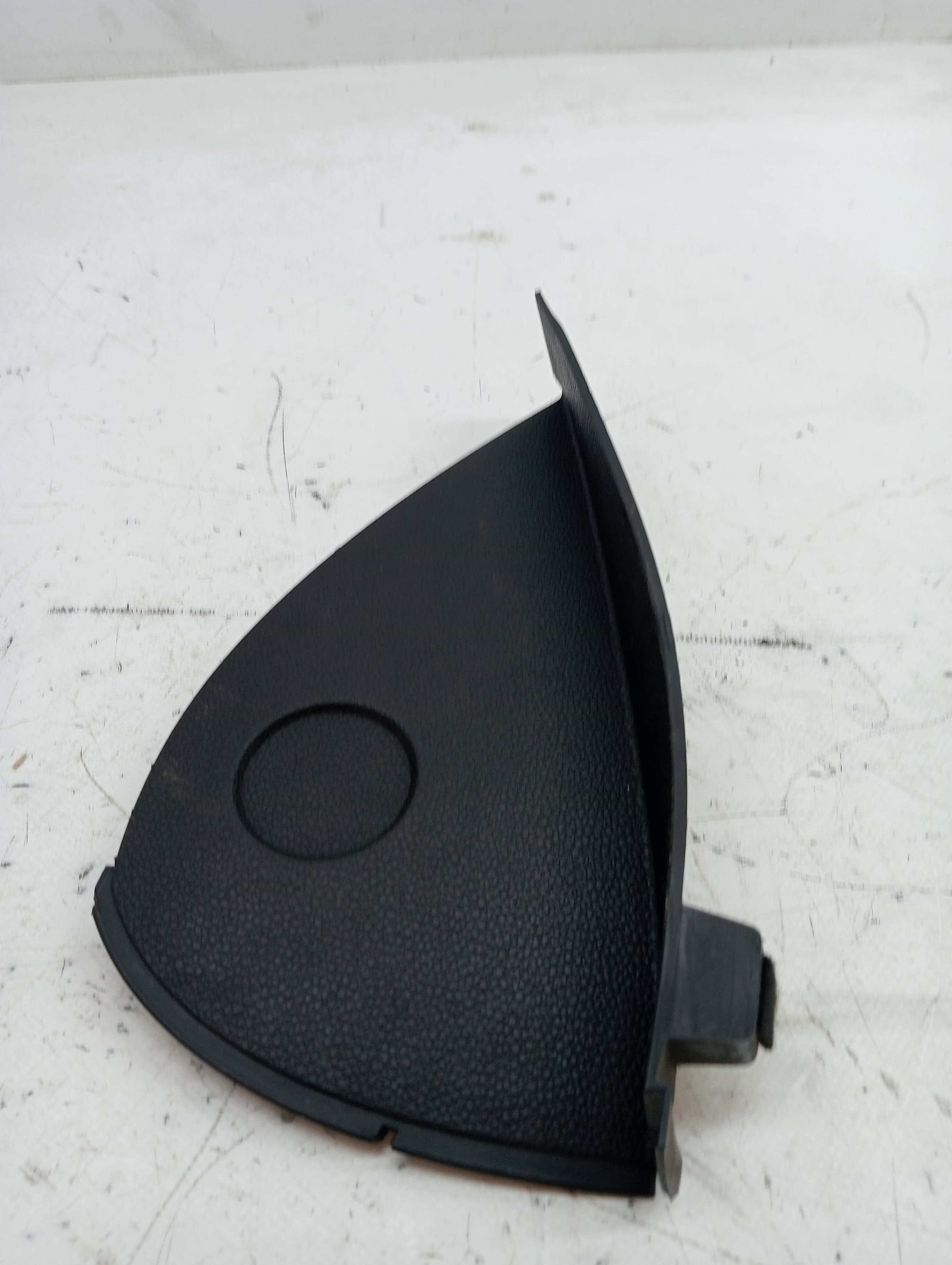 Plastico BMW SERIE 1 BERLINA (E81/E87) 3