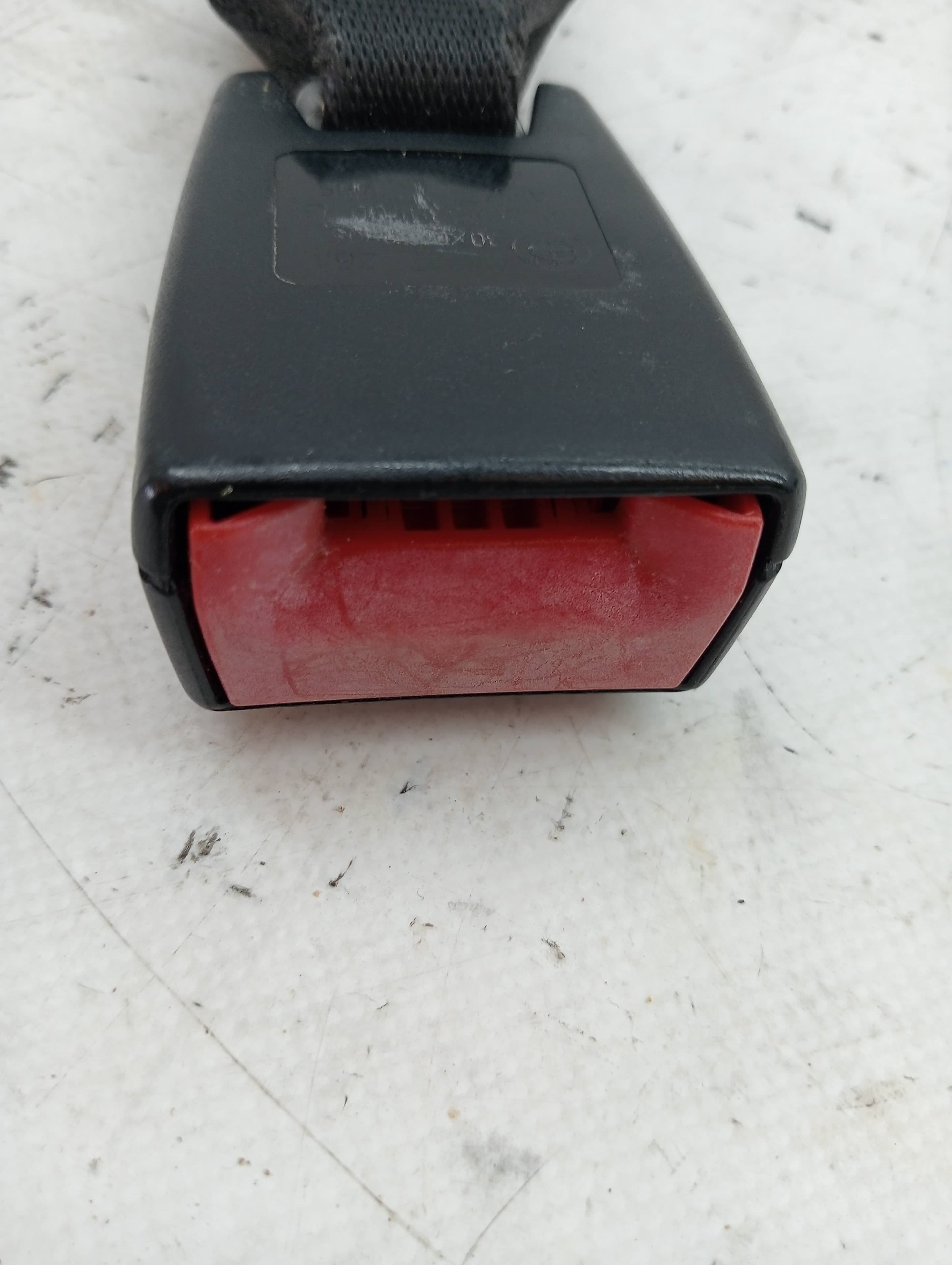 Enganche cinturon BMW SERIE 1 BERLINA (E81/E87) 2